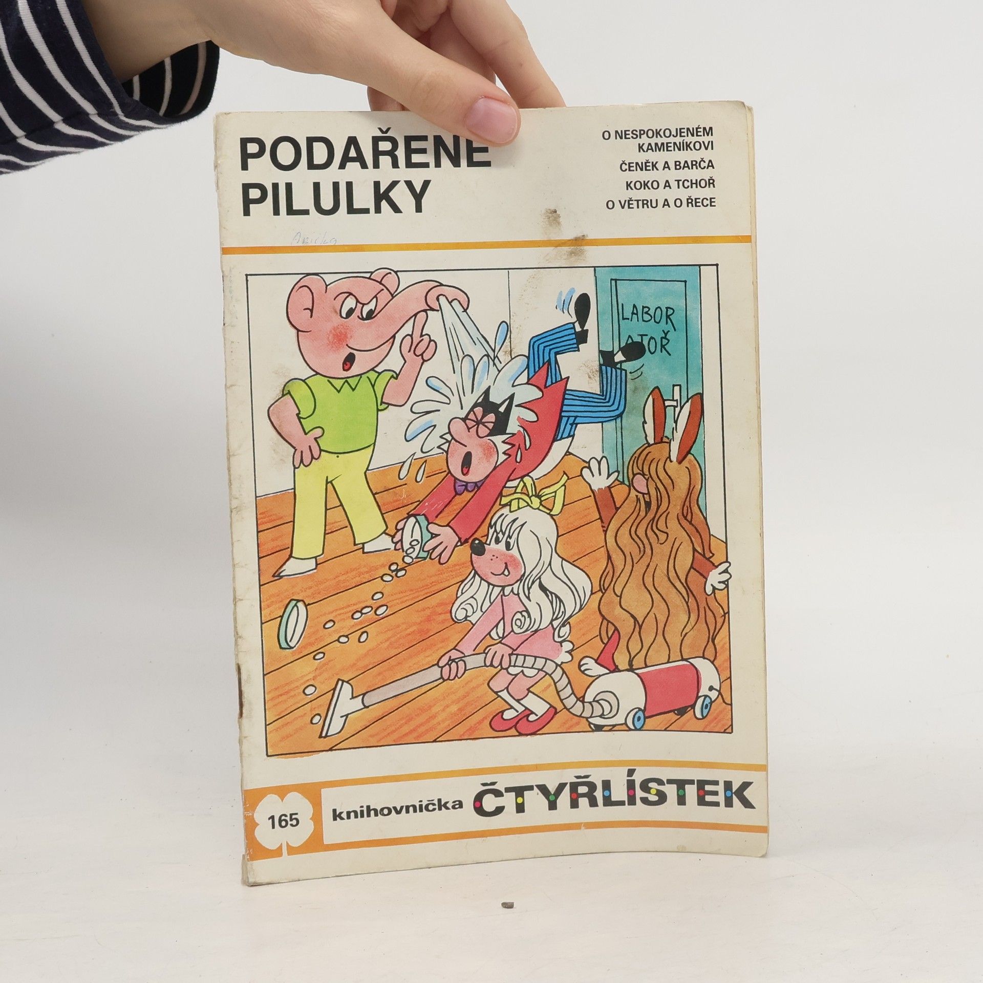 Jaroslav Němeček Čtyřlístek 165. Podařené pilulky