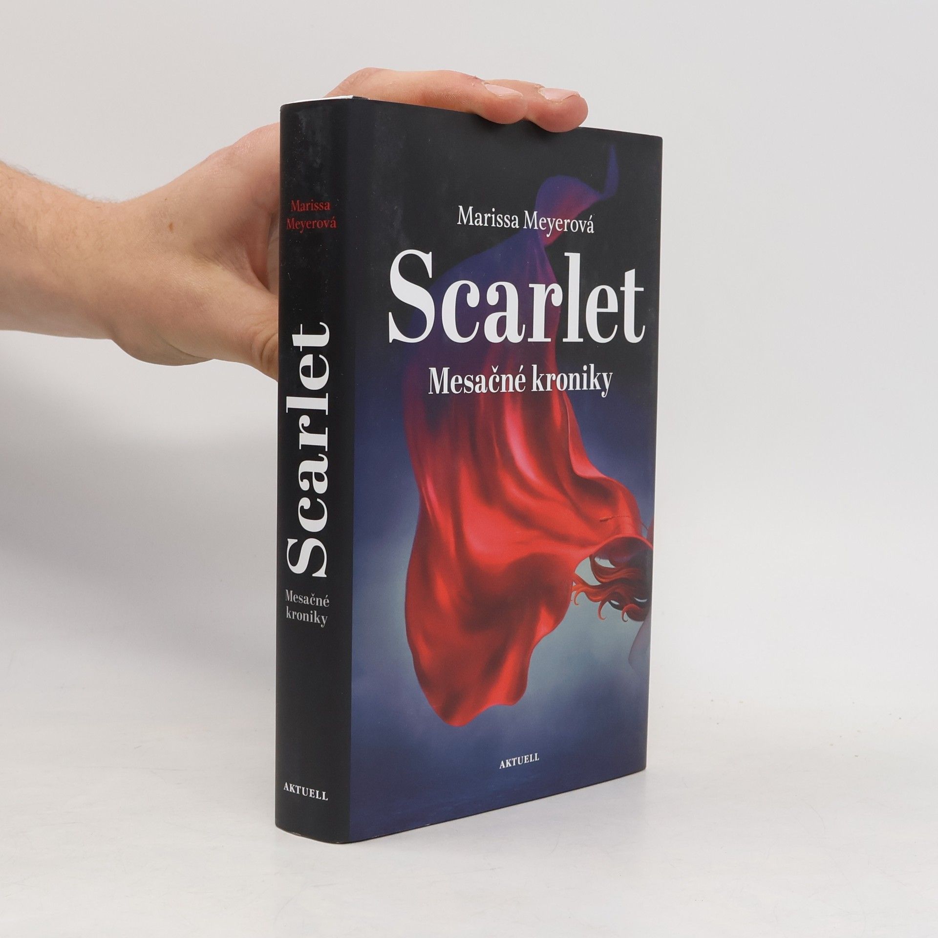 Marissa Meyer Scarlet: Mesačné kroniky