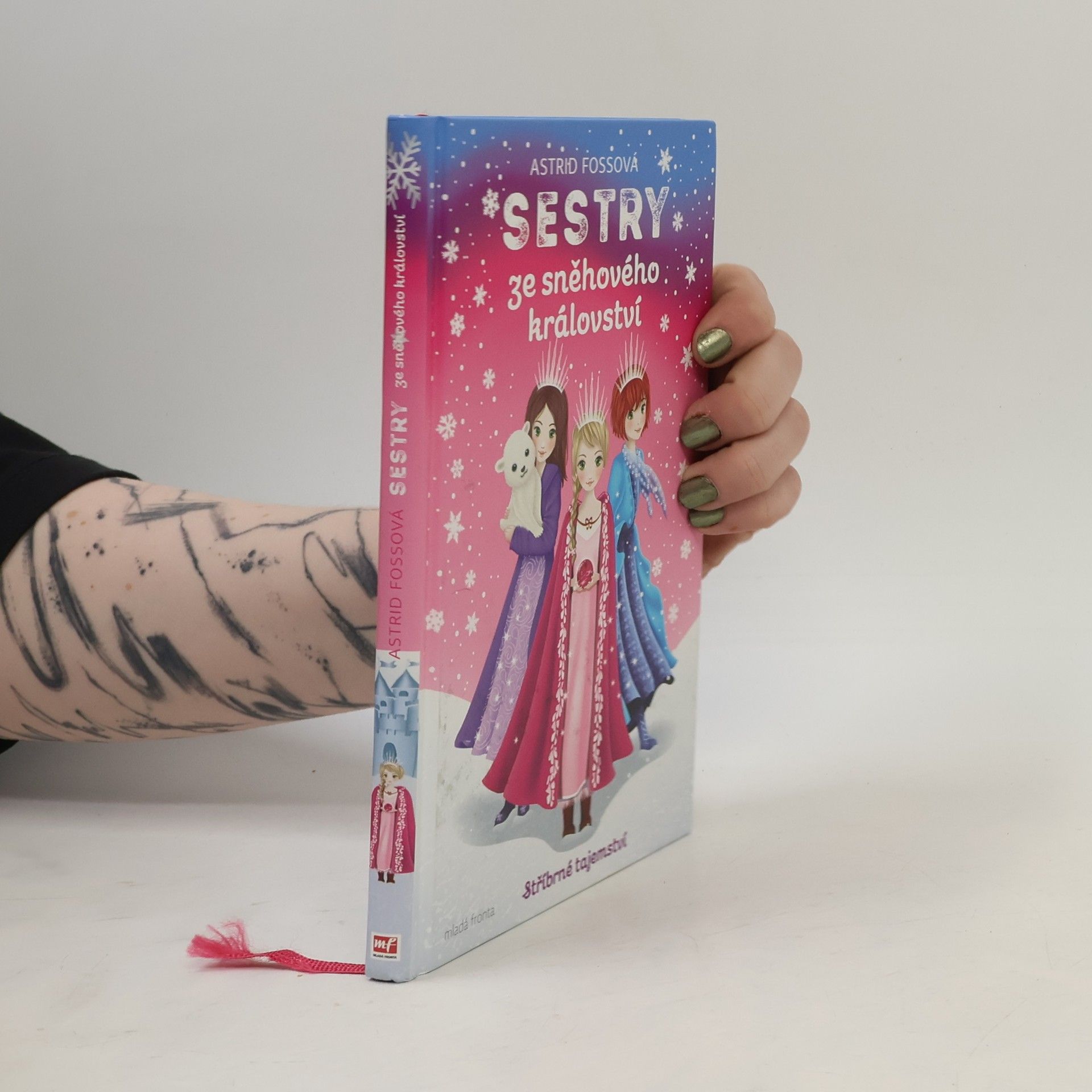 Astrid Foss Sestry ze sněhového království: Stříbrné tajemství