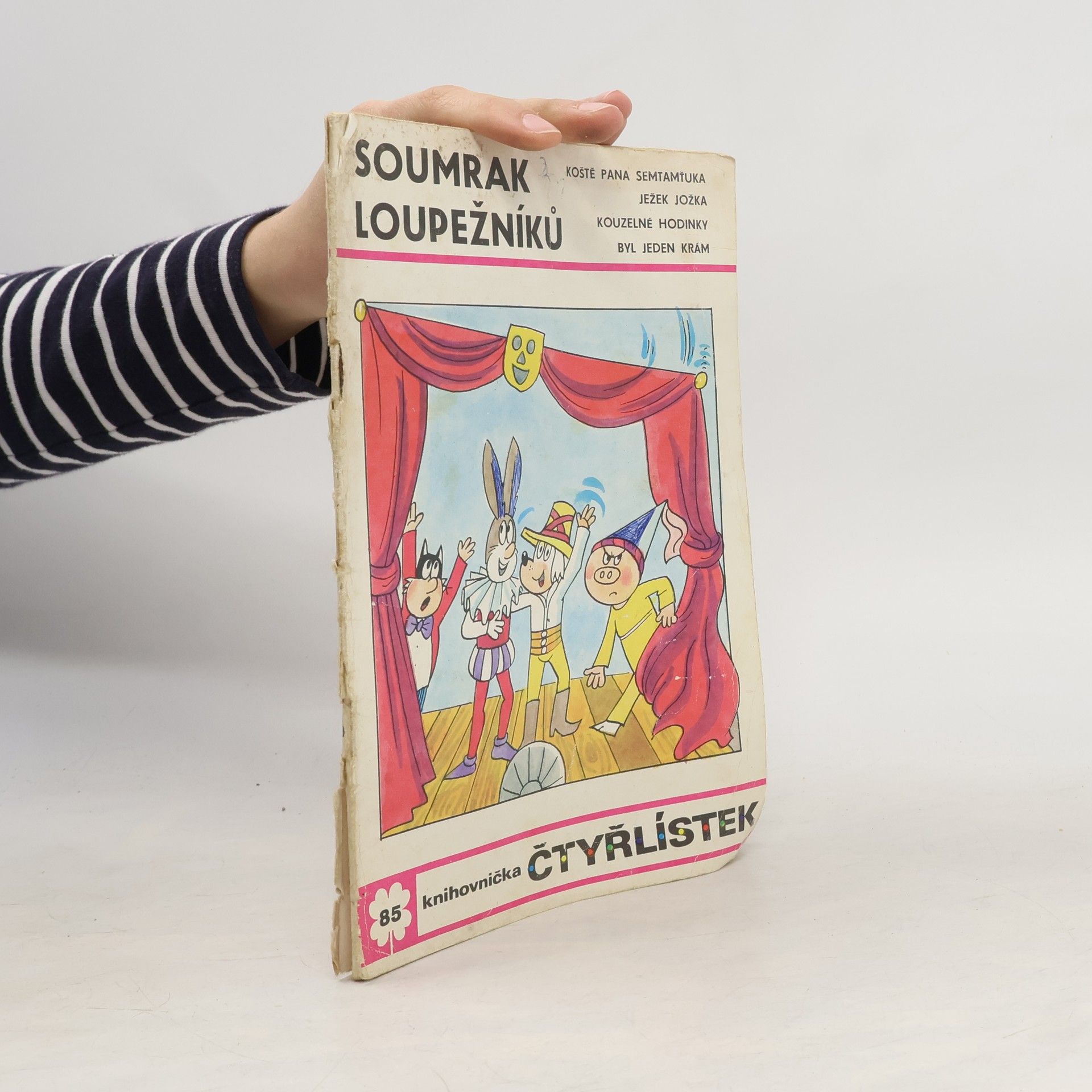 Ljuba Štíplová Čtyřlístek 85. Soumrak loupežníků