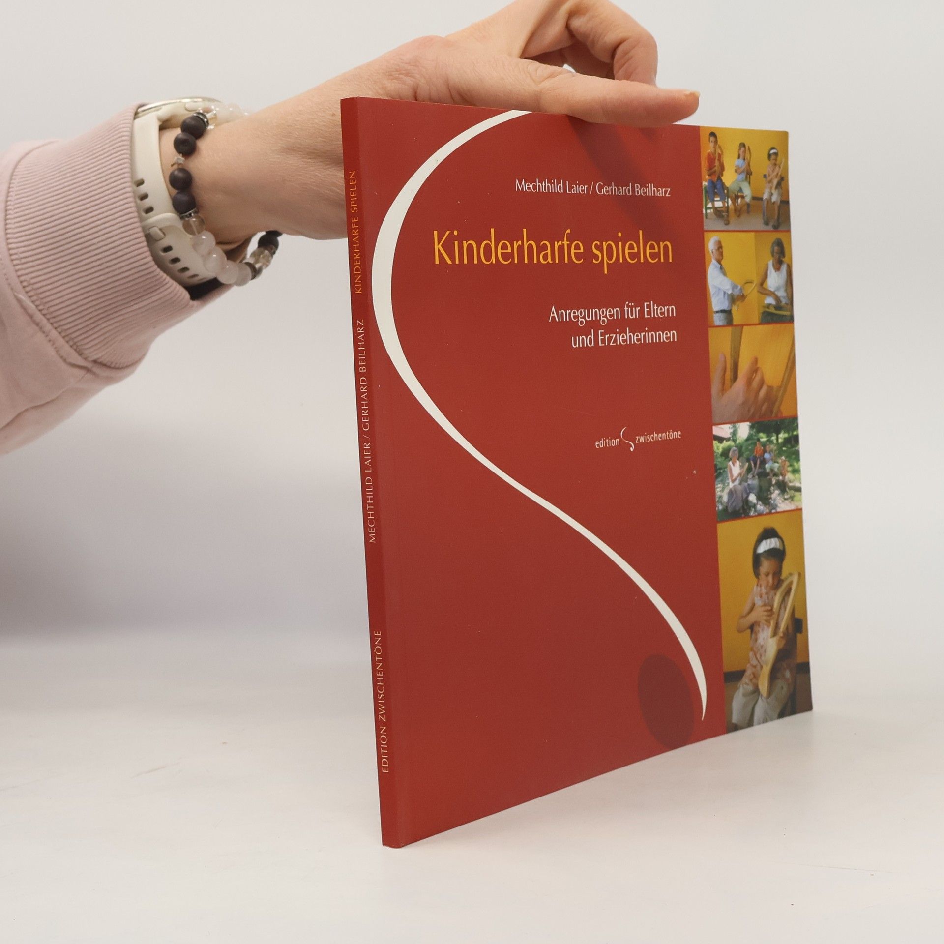 Mechthild Laier Kinderharfe spielen