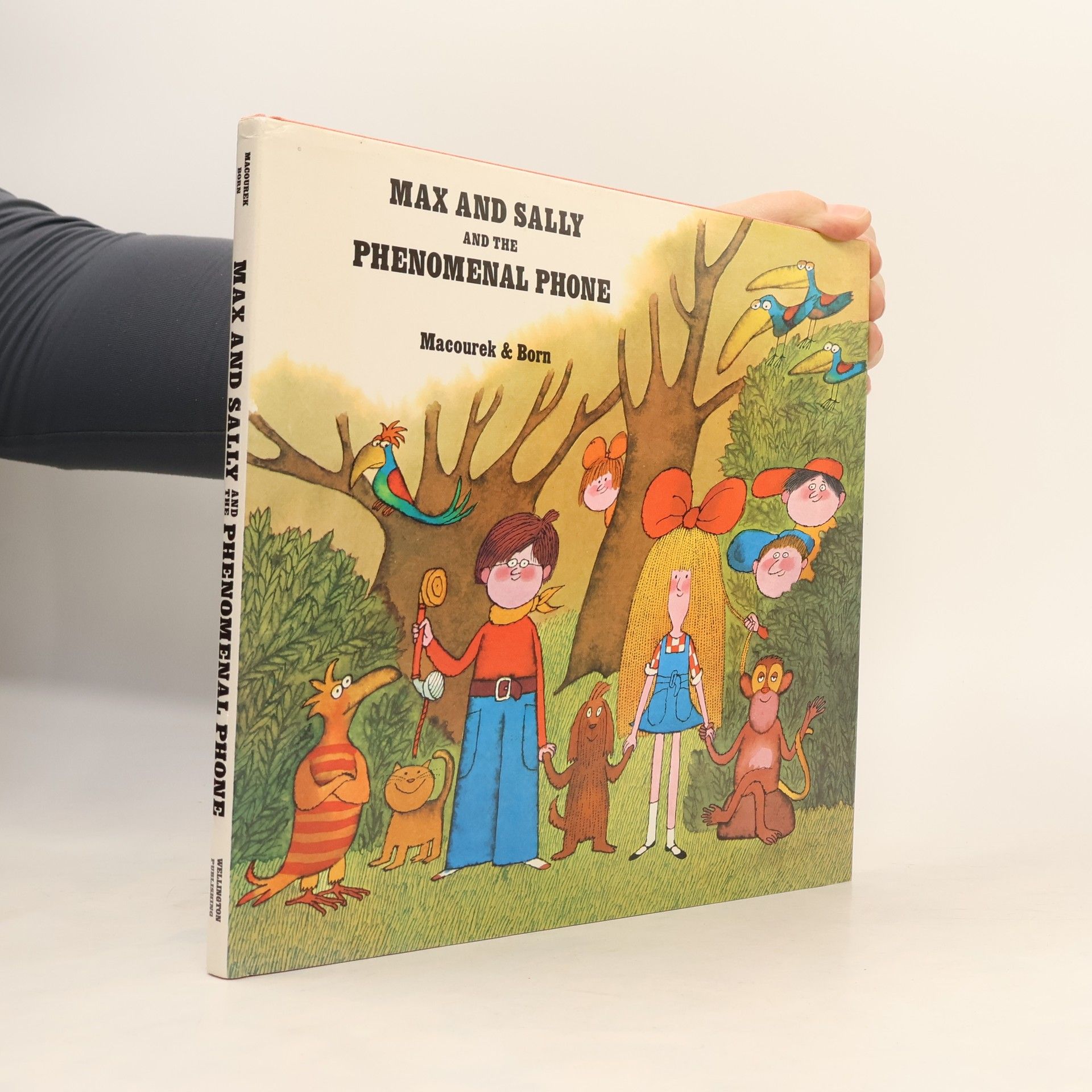 Miloš Macourek Max and Sally and the phenomenal phone