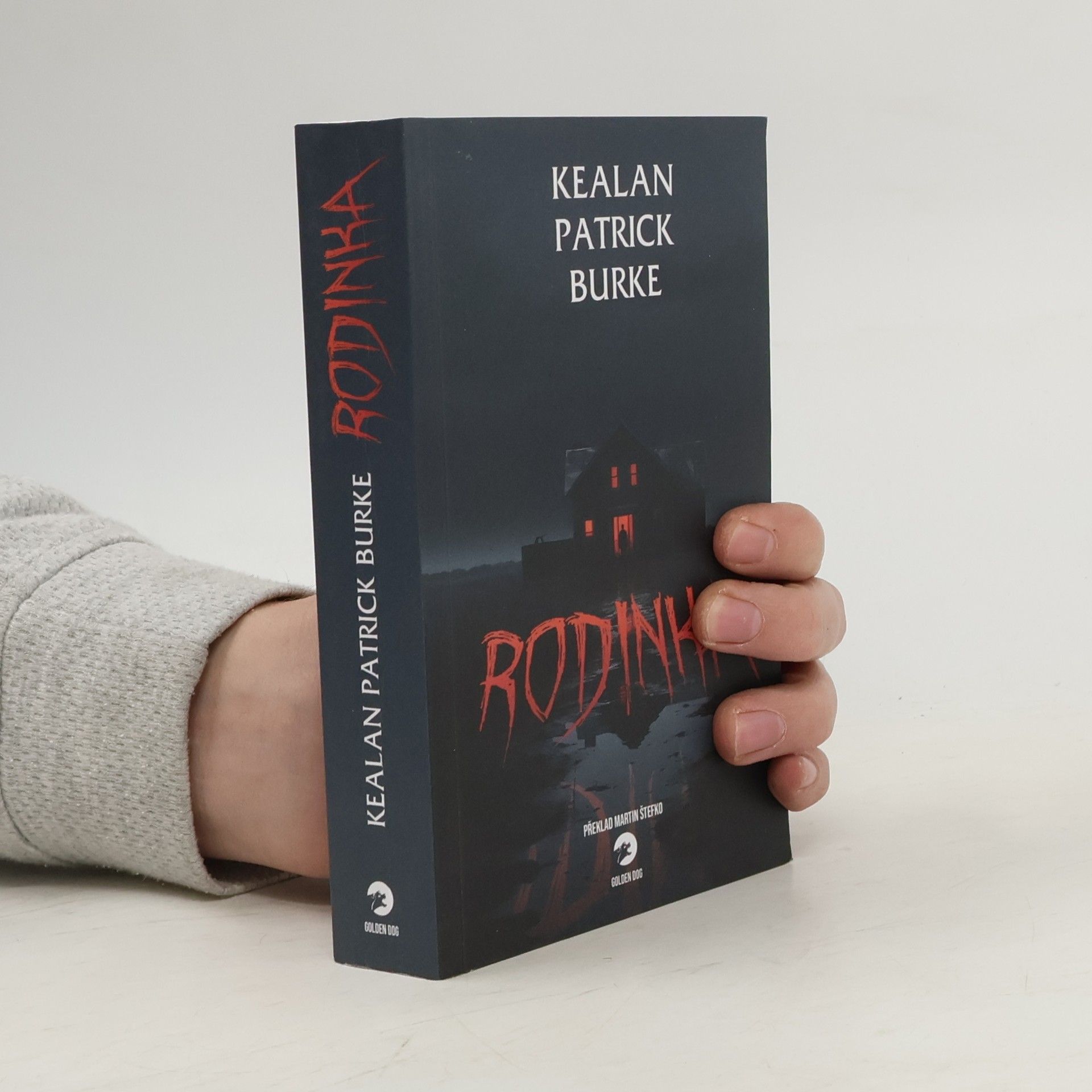 Kealan Patrick Burke Rodinka