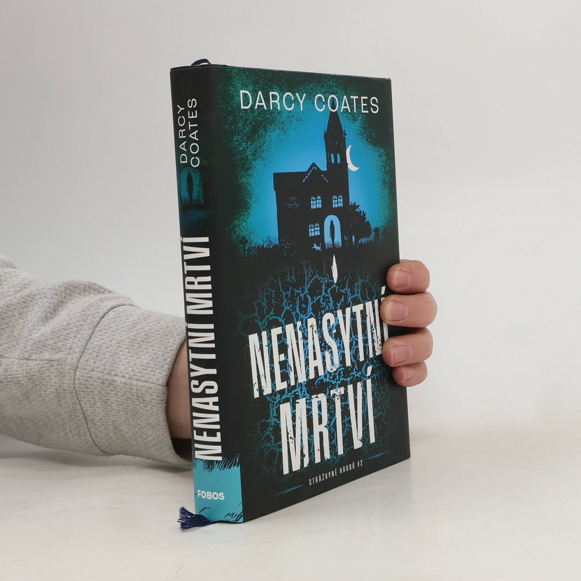 Darcy Coates Nenasytní mrtví