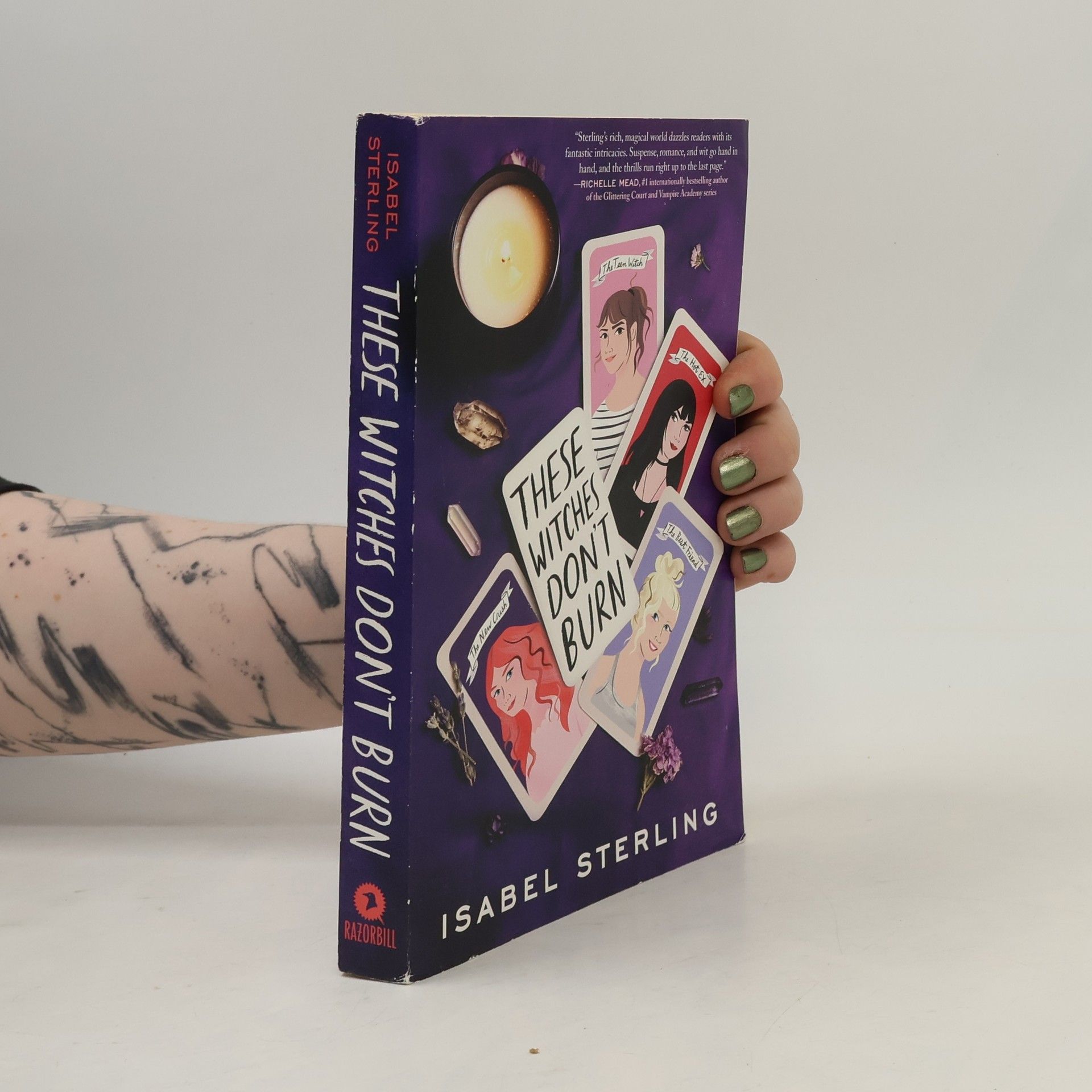 Isabel Sterling These Witches Don't Burn