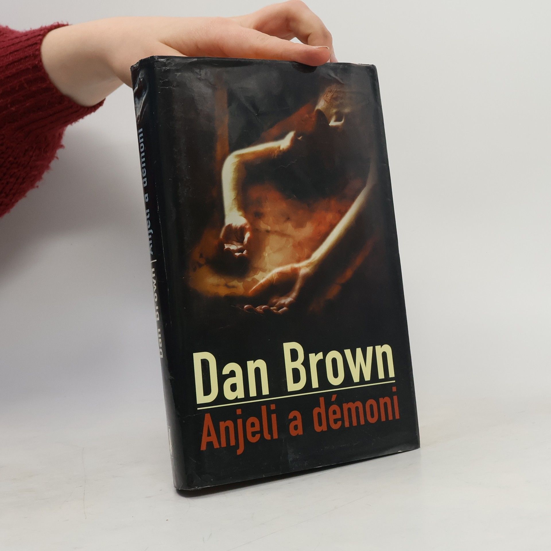 Dan Brown Anjeli a démoni