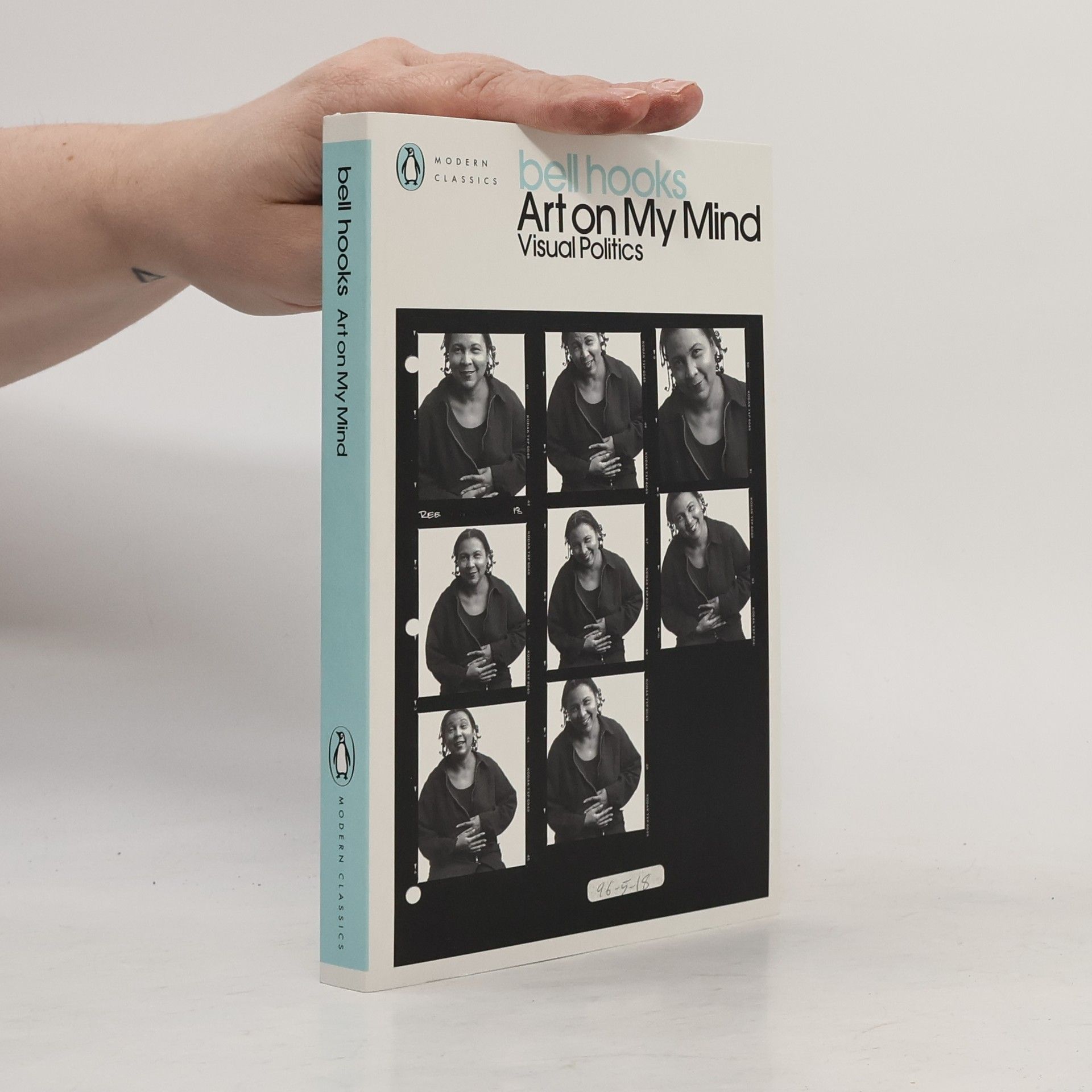 Bell hooks Penguin Modern Classics: Art on My Mind