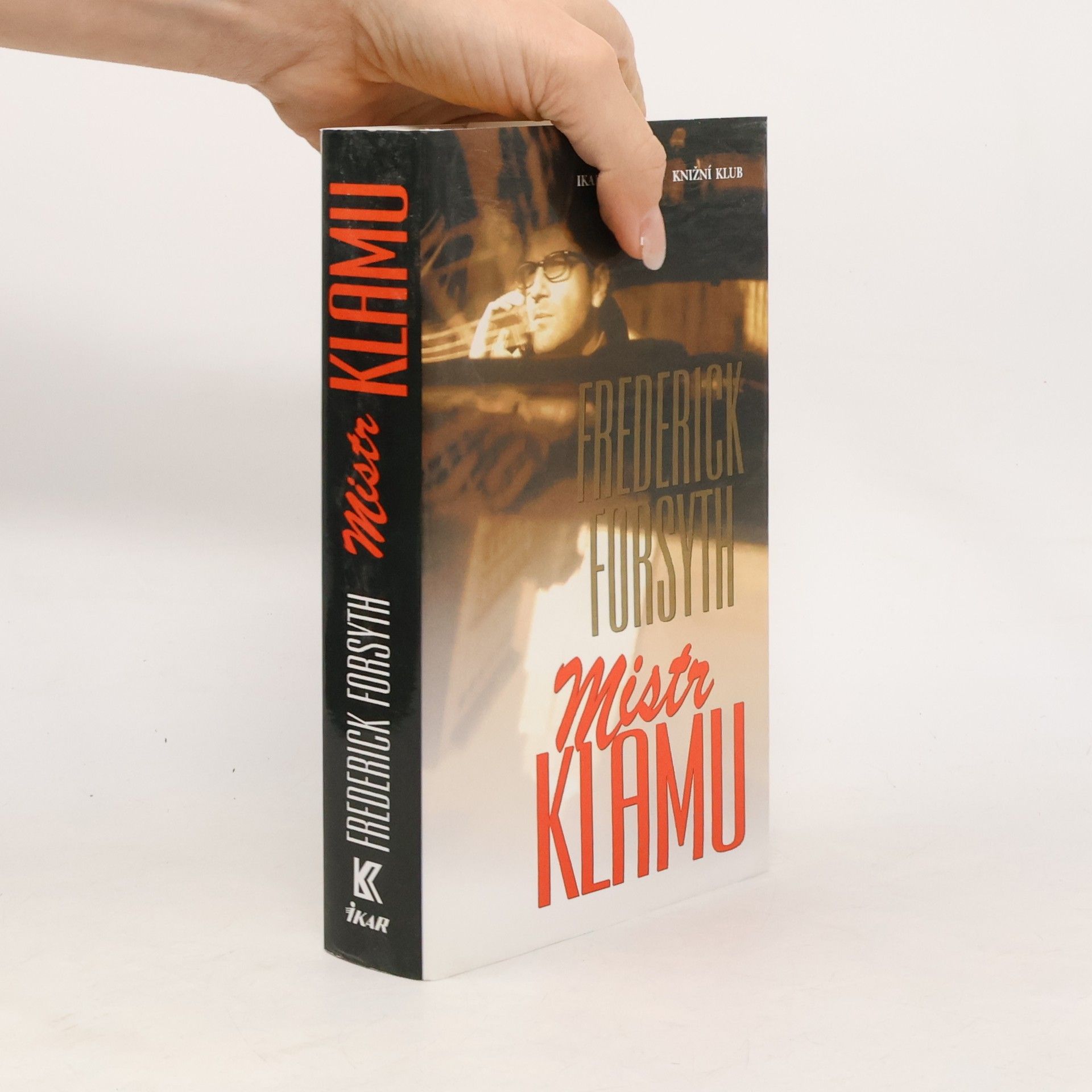 Frederick Forsyth Mistr klamu