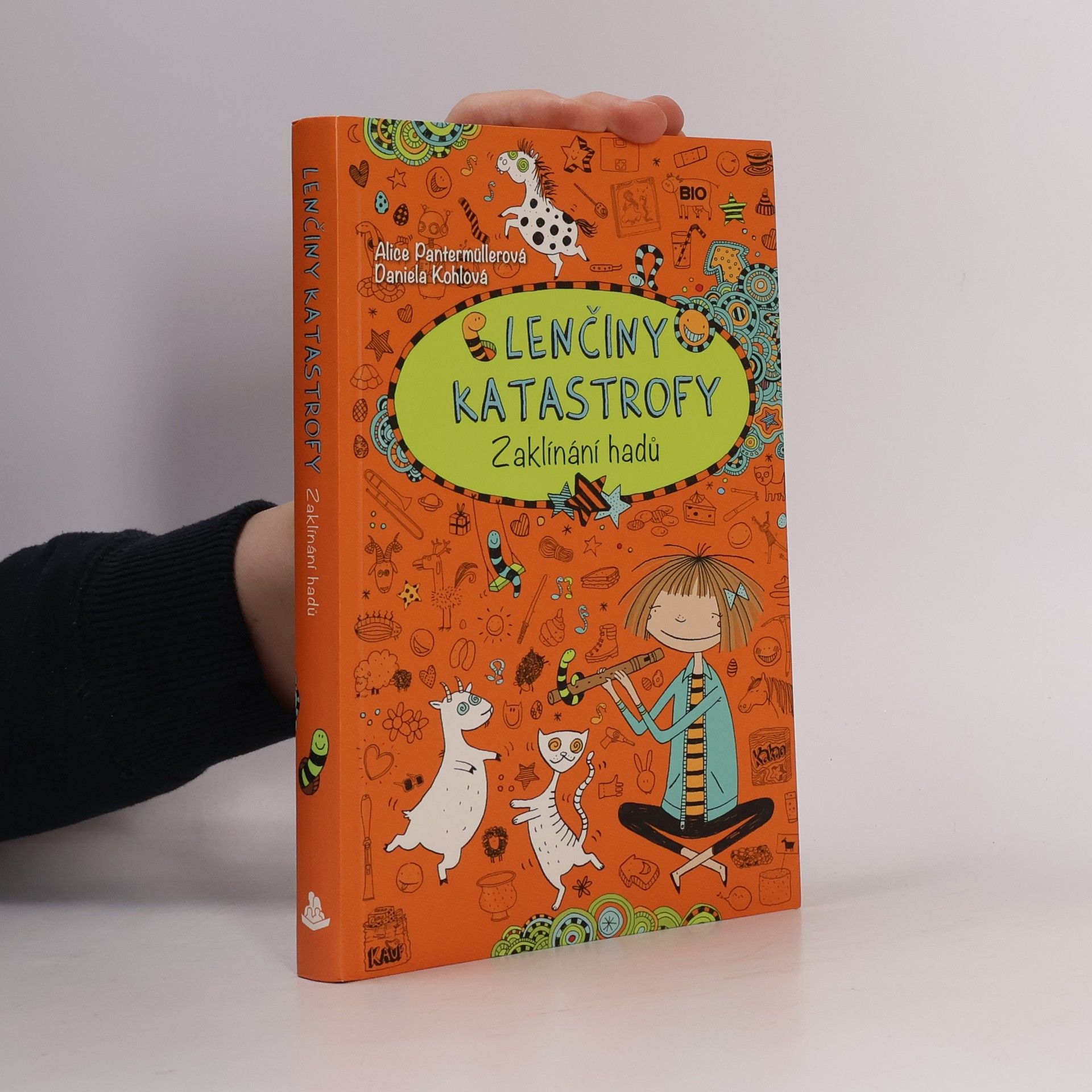 Alice Pantemüller Zaklínaní hadů