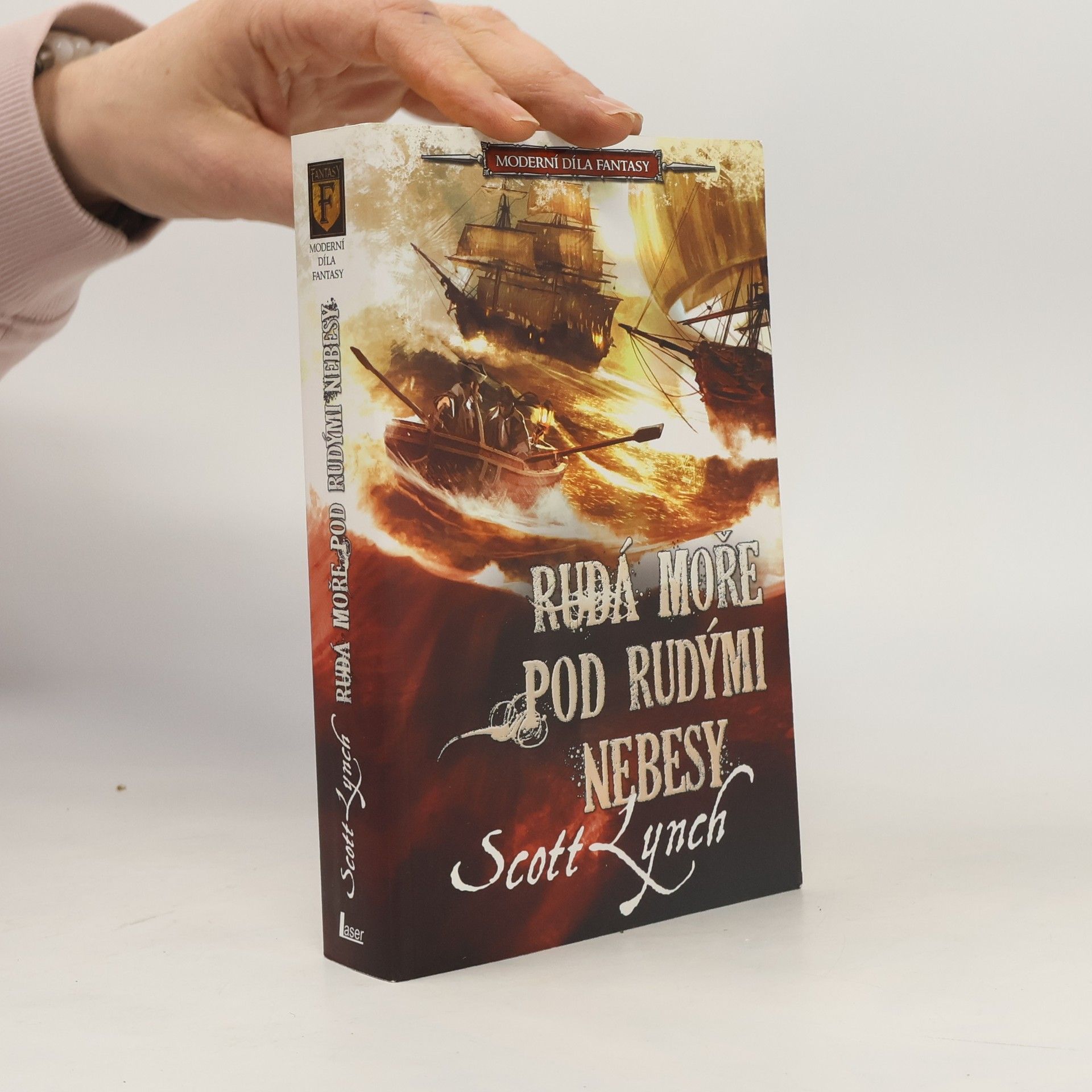 Scott Lynch Páni parchanti 2. Rudá moře pod rudými nebesy