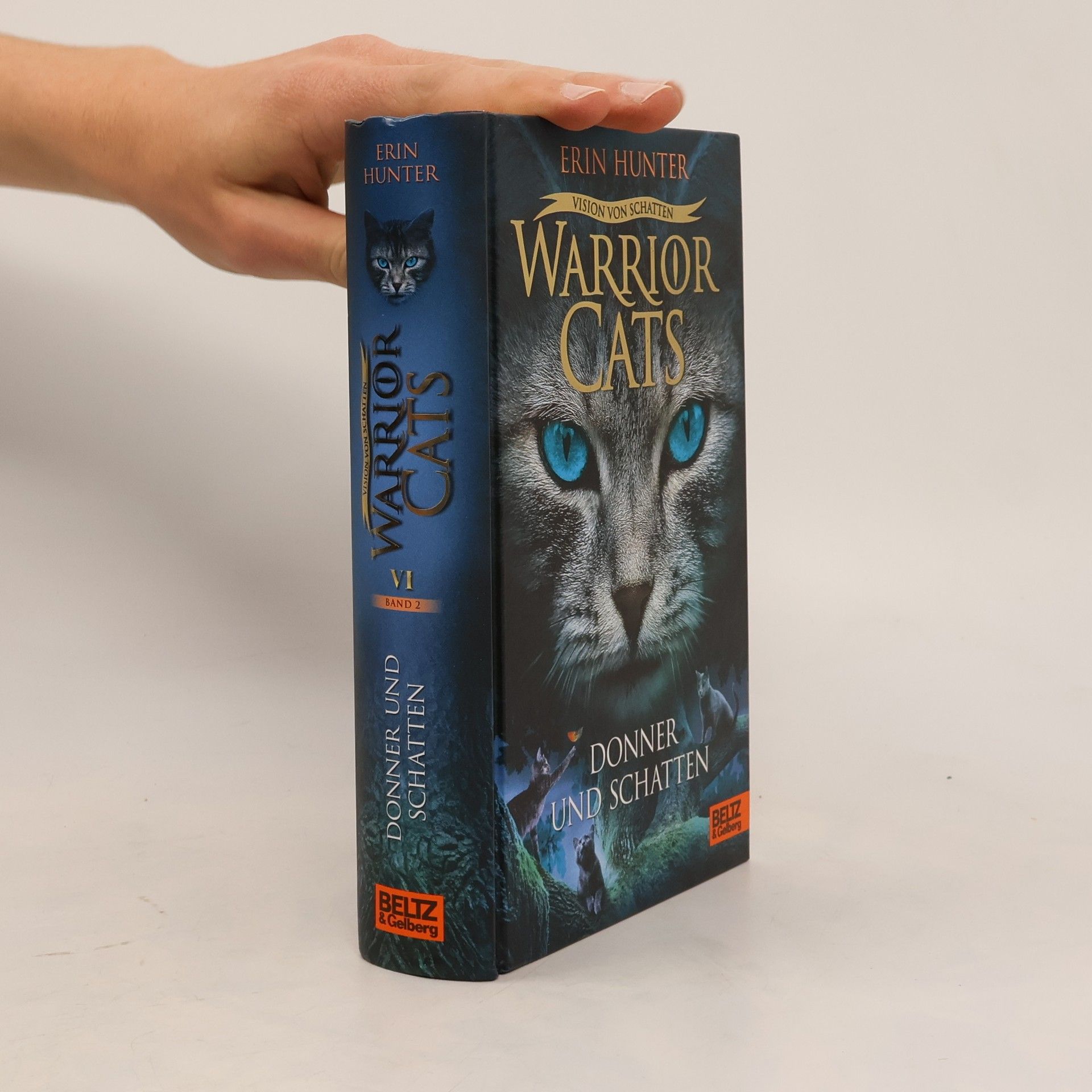 Erin Hunter Donner und Schatten