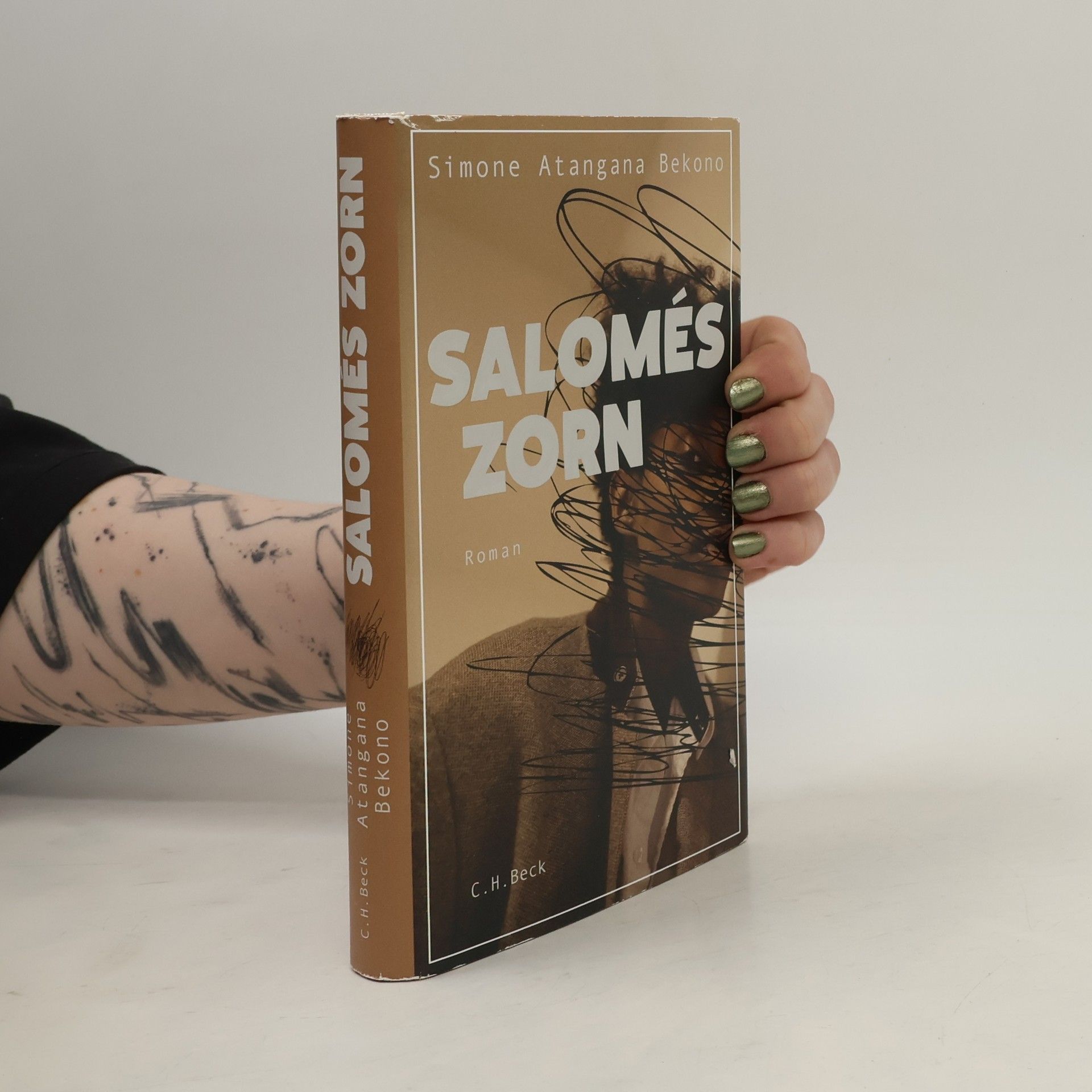 Simone Atangana Bekono Salomés Zorn