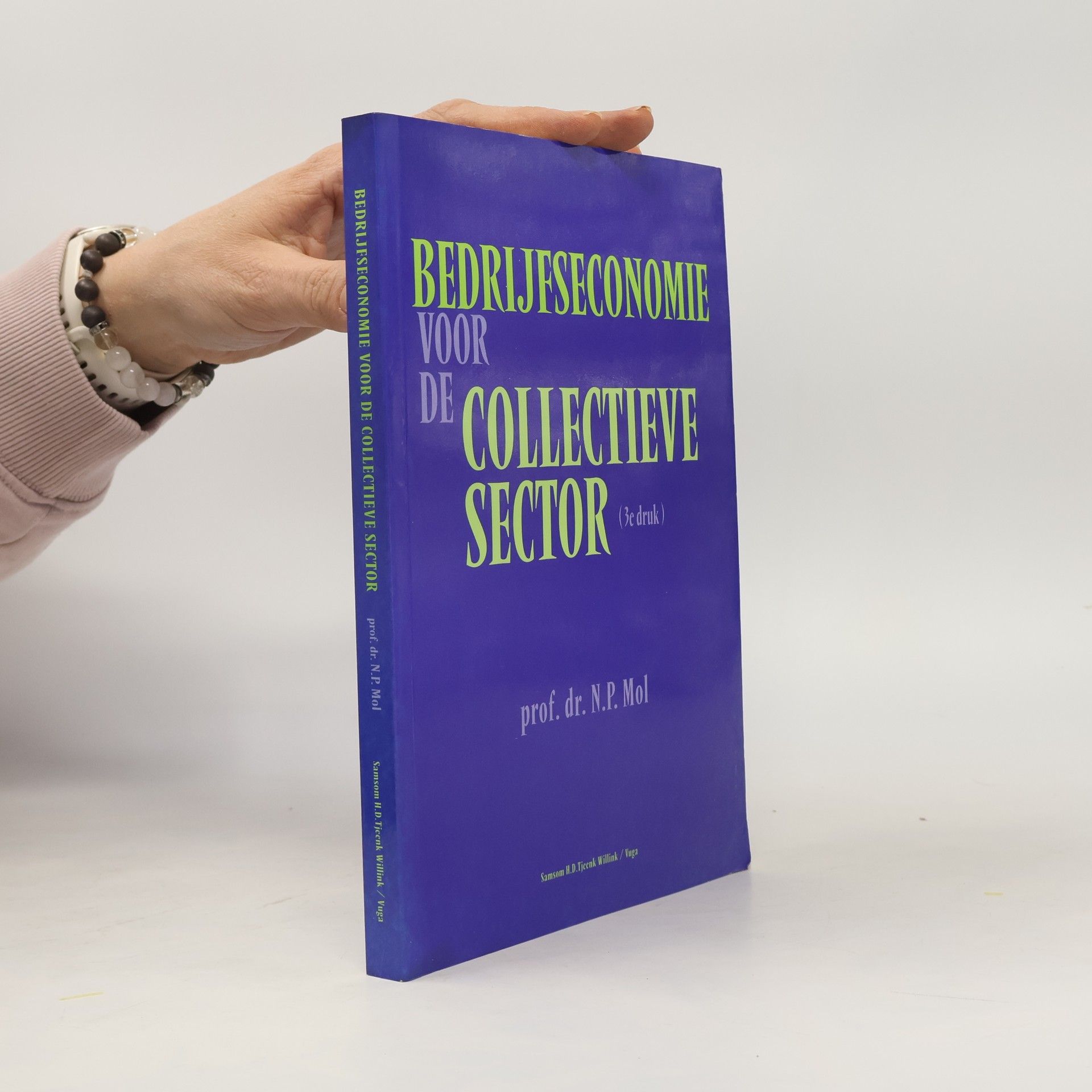 Nicolaas Pieter Mol Bedrijfseconomie voor de collectieve sector