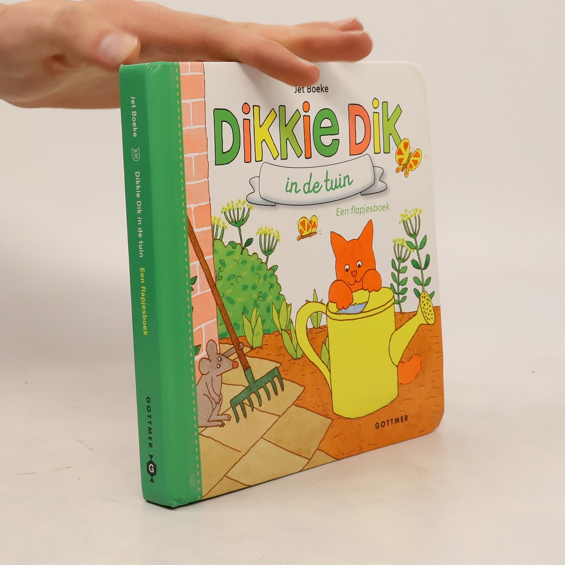 Henriëtte Boeke Dikkie Dik in de tuin