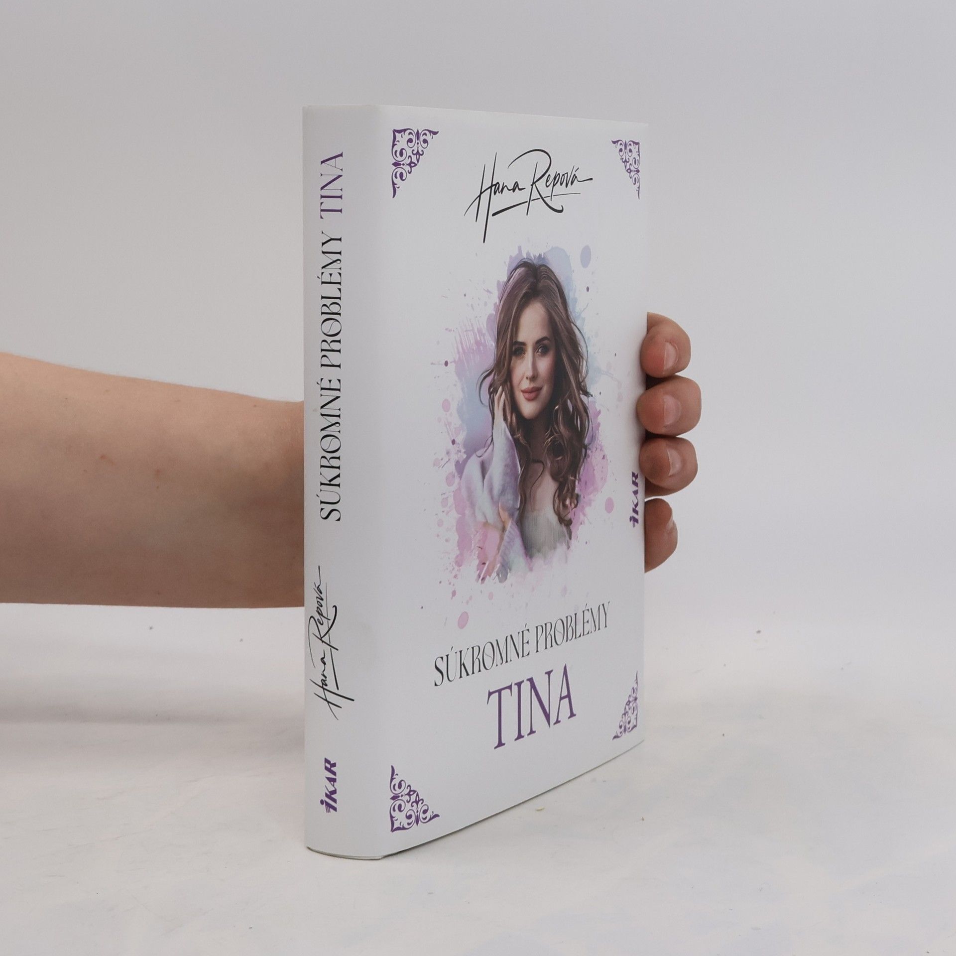 Hana Repova Tina