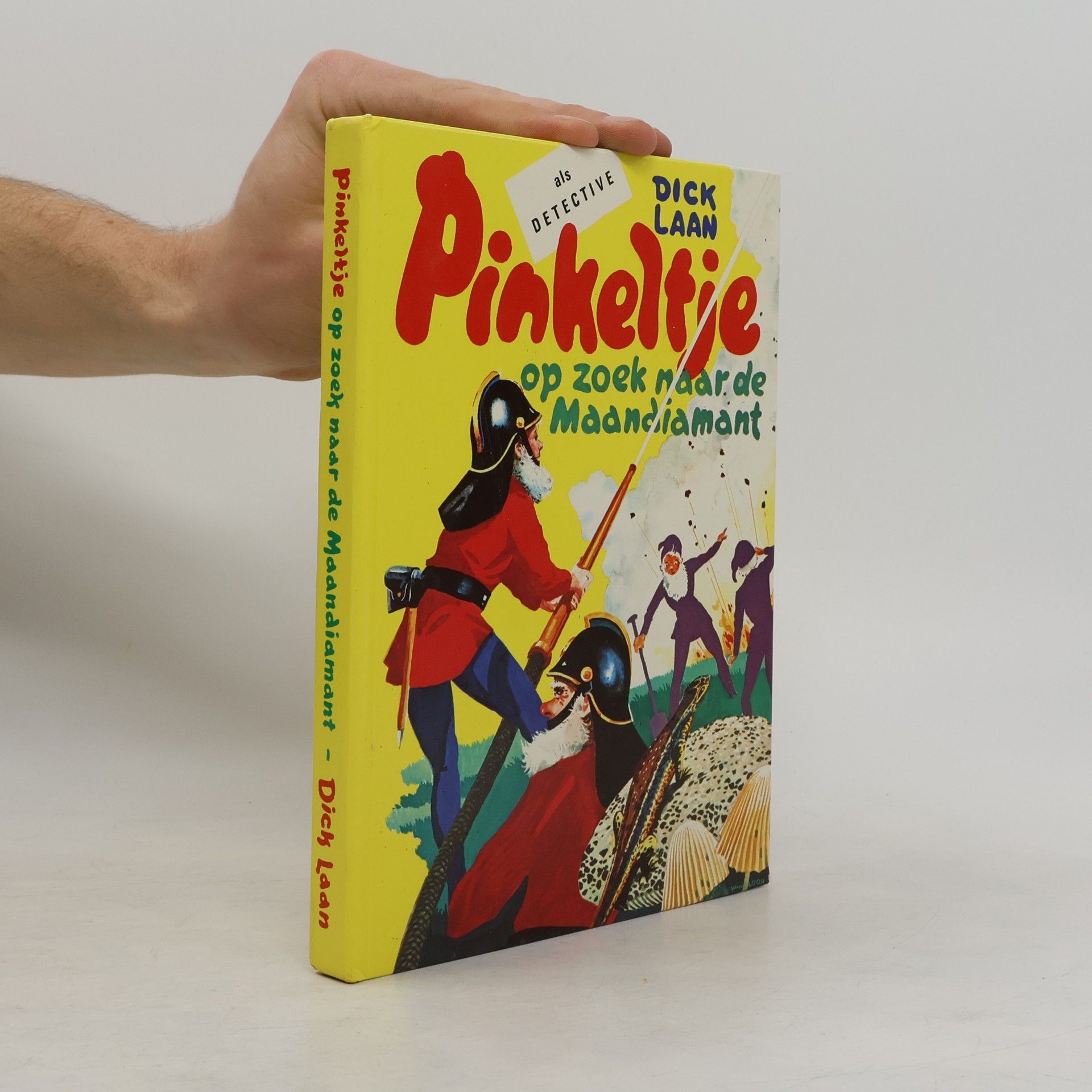 Pinkeltje op zoek naar de maandiamant