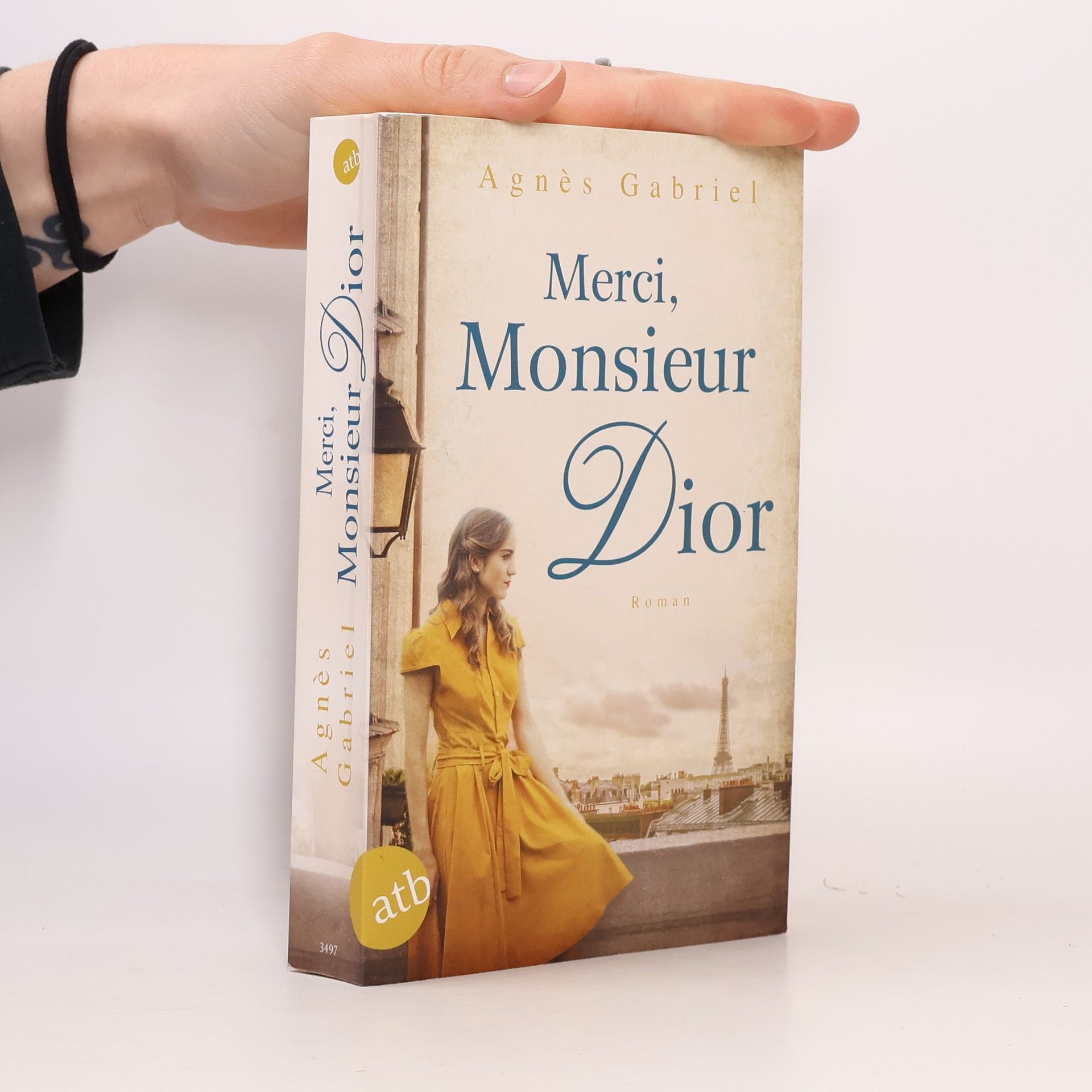 Agnès Gabriel Merci, Monsieur Dior