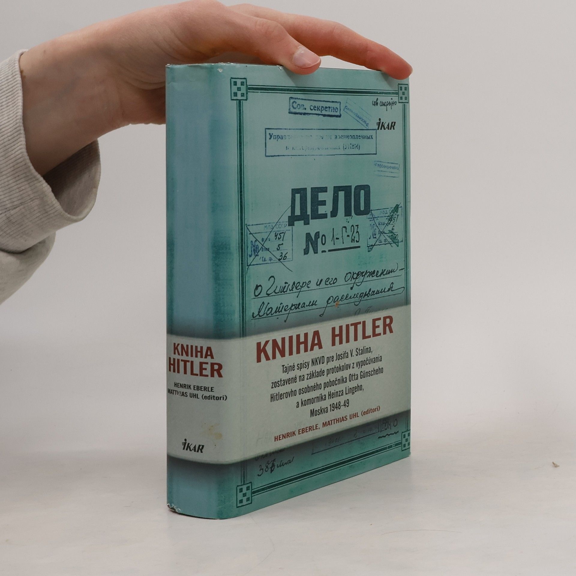 Henrik Eberle Kniha Hitler