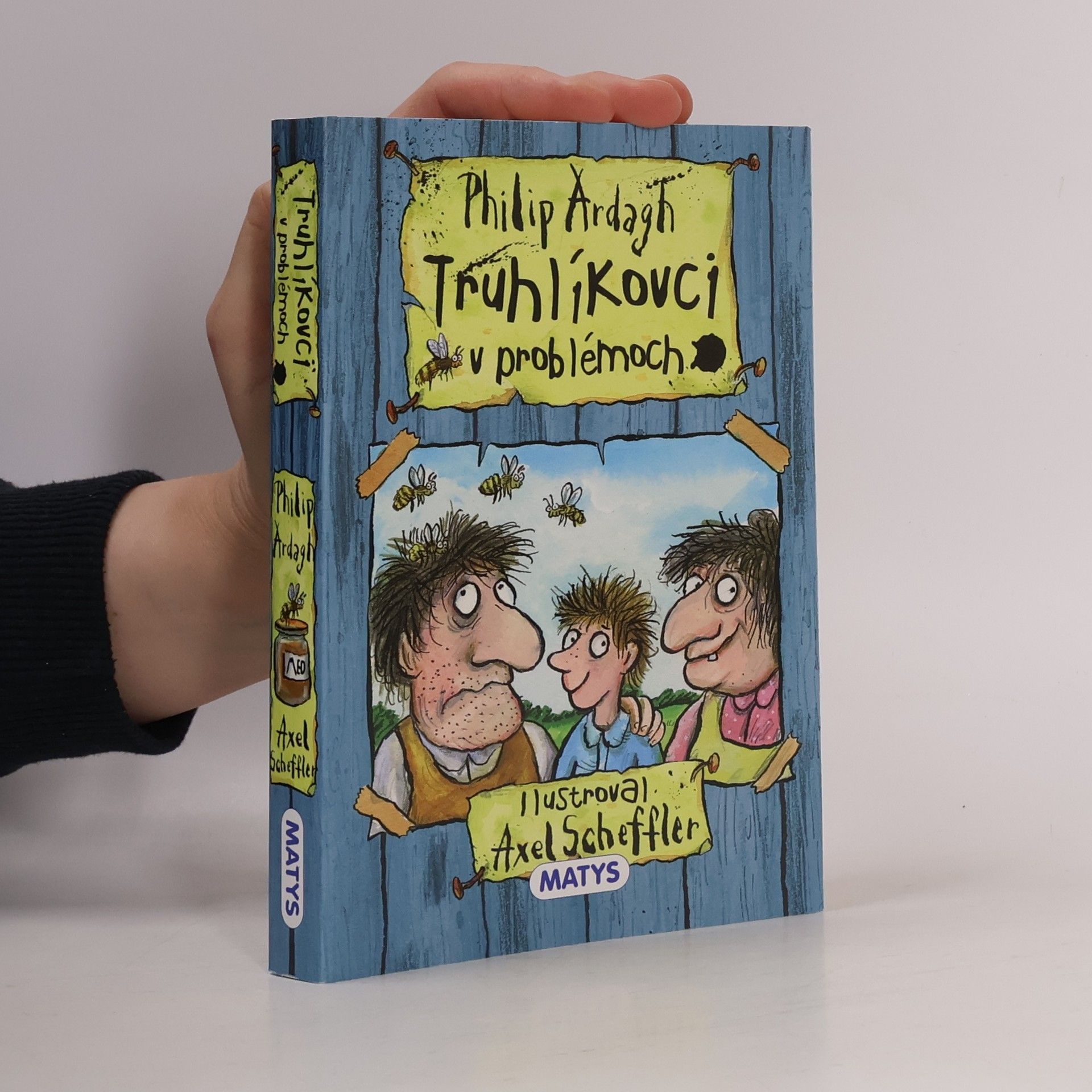 Truhlíkovci v problémoch