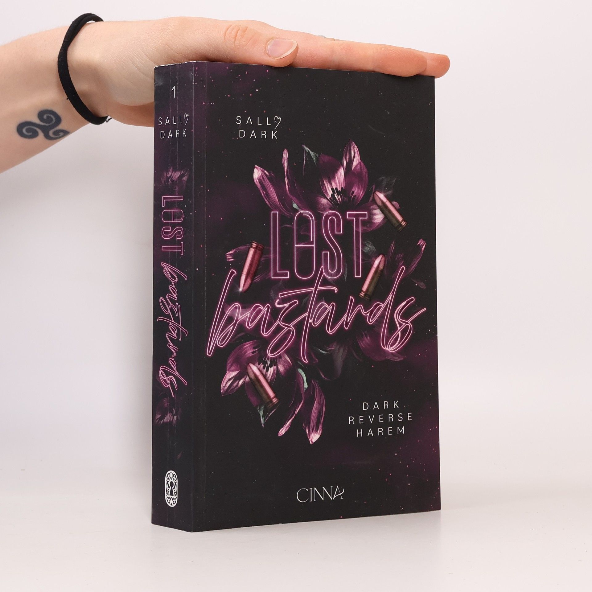 Sally Dark Lost Boys - 1: Lost Bastards