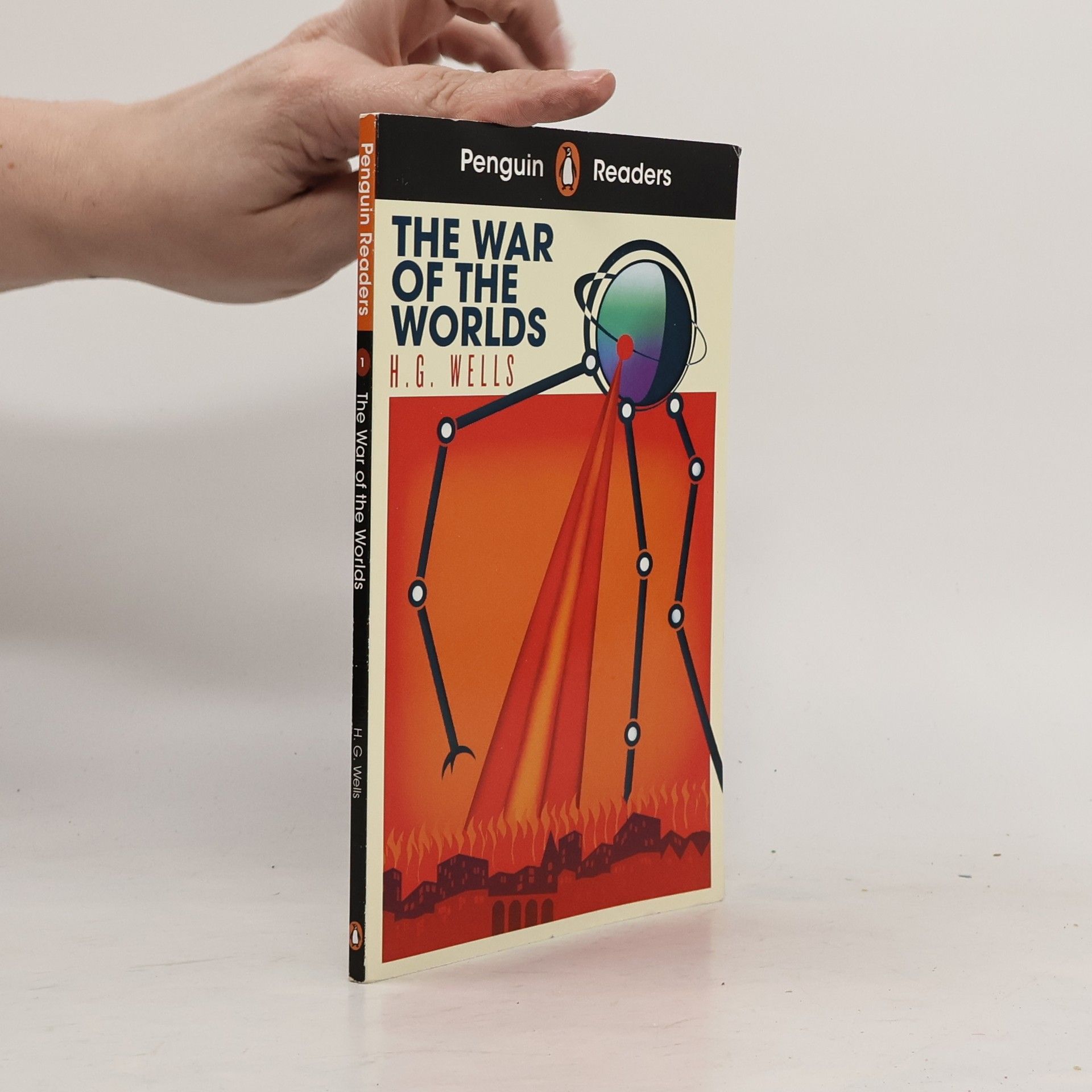 H. G. Wells Penguin Readers Level 1: The War of the Worlds (ELT Graded Reader)