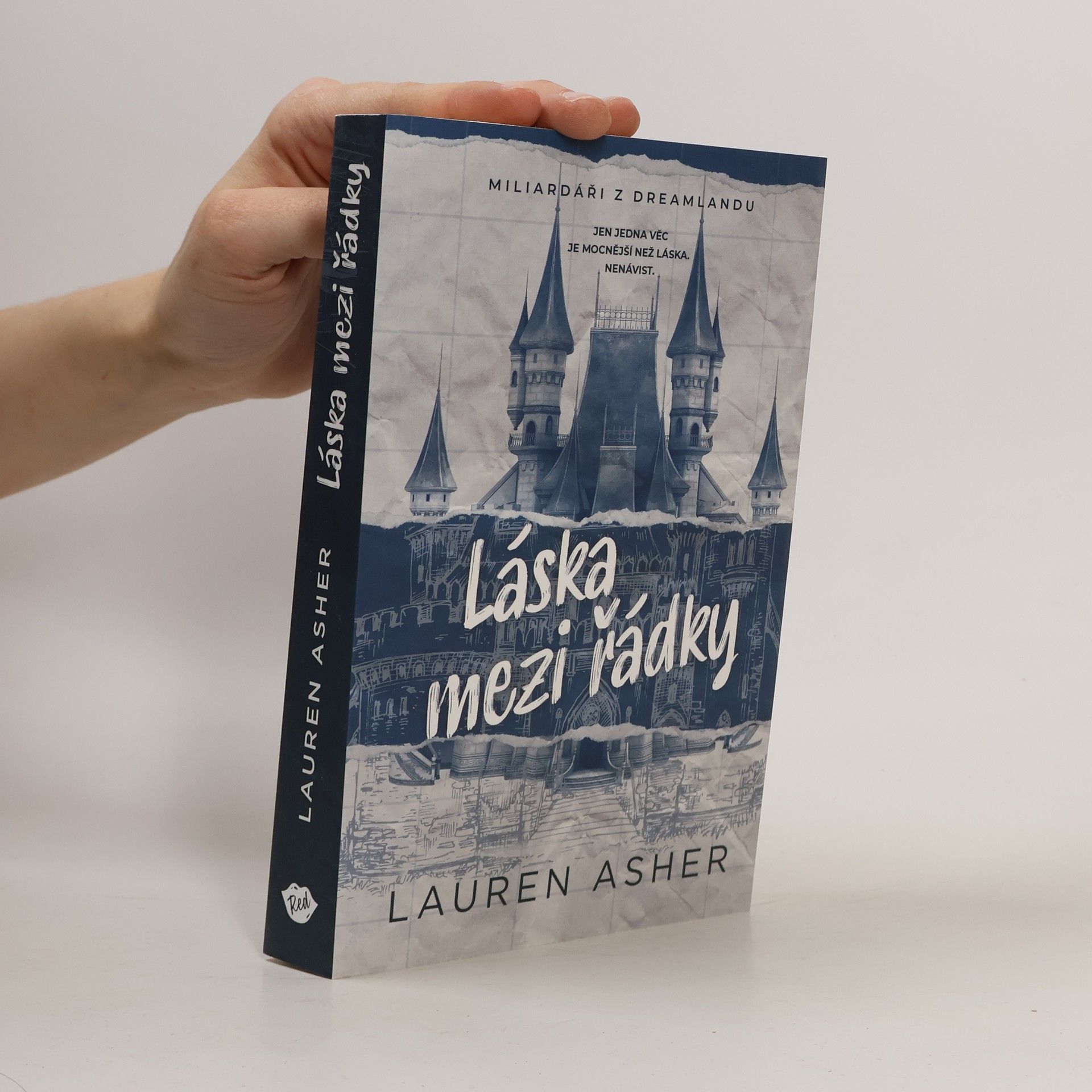 Lauren Asher Láska mezi řádky