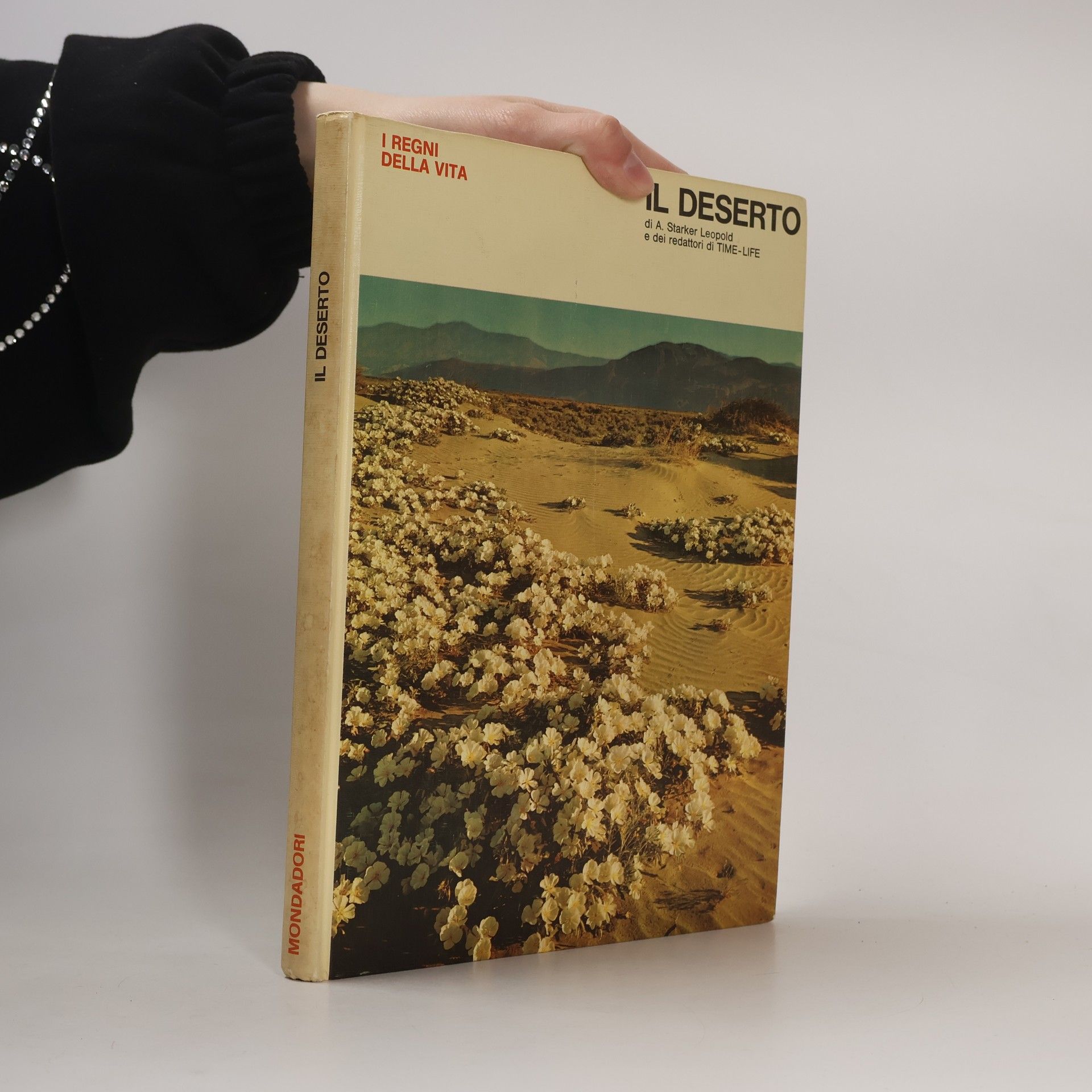 A. Starker Leopold Il deserto