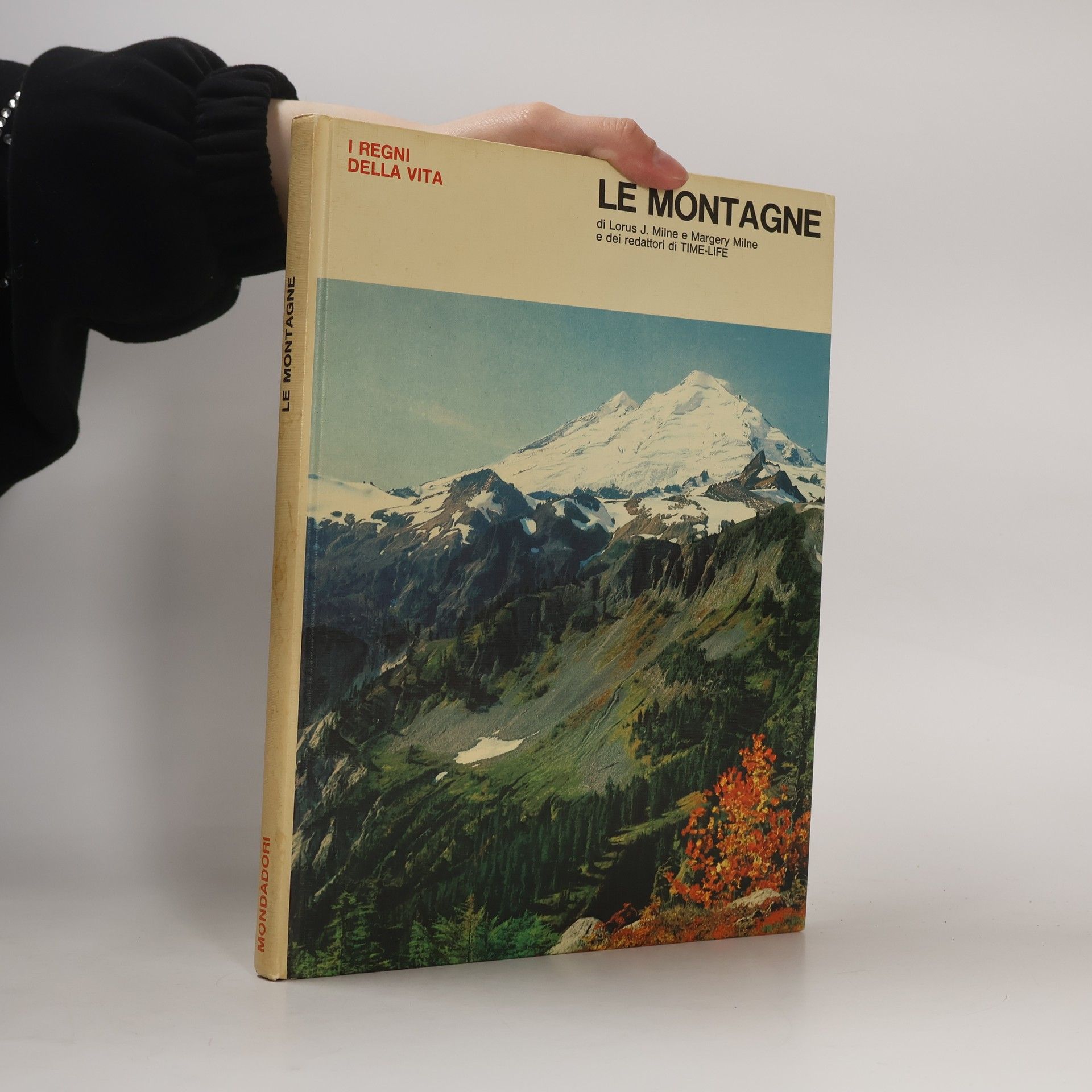 Lorus J. Milne Le montagne