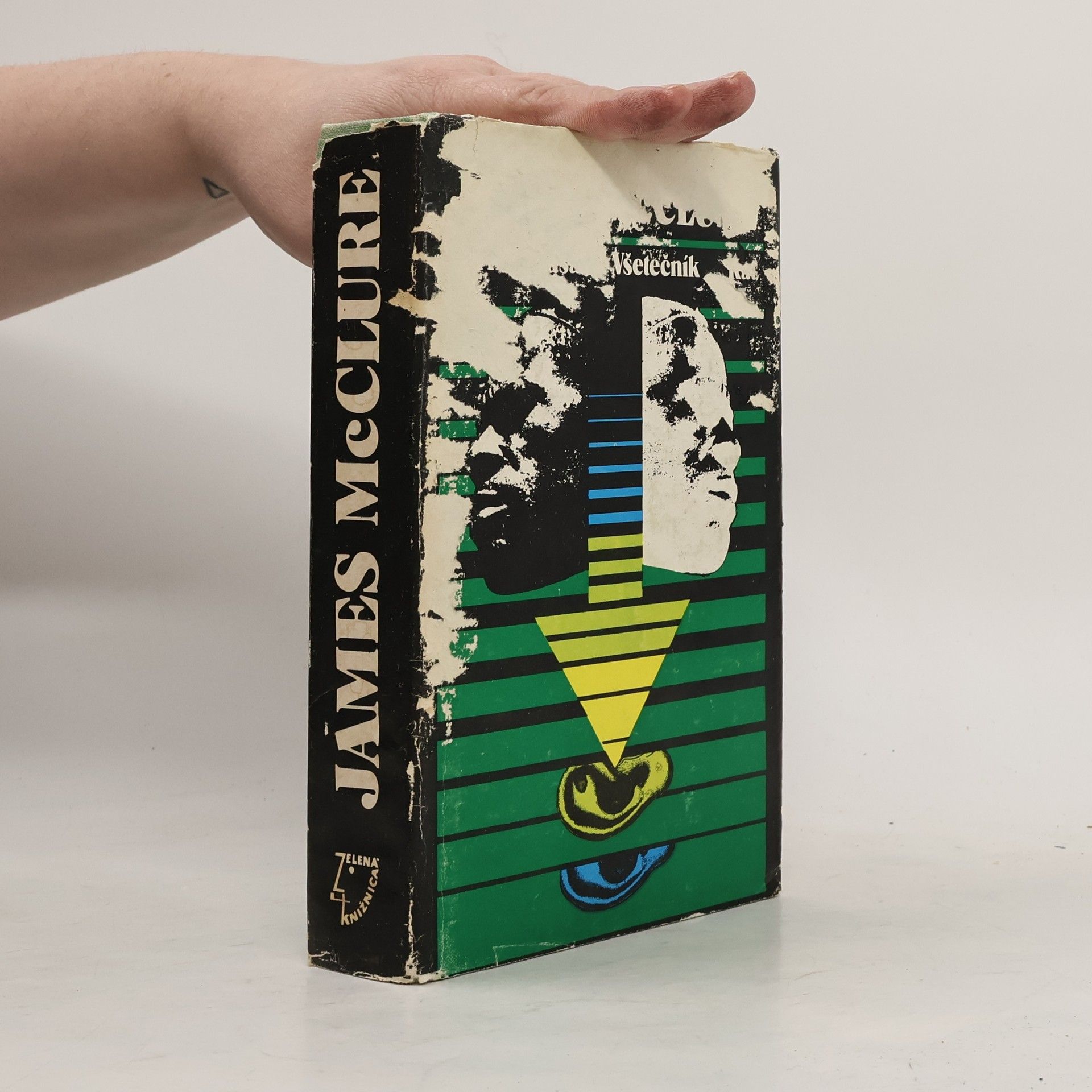 James McClure Parné prasa. Všetečník. Kat