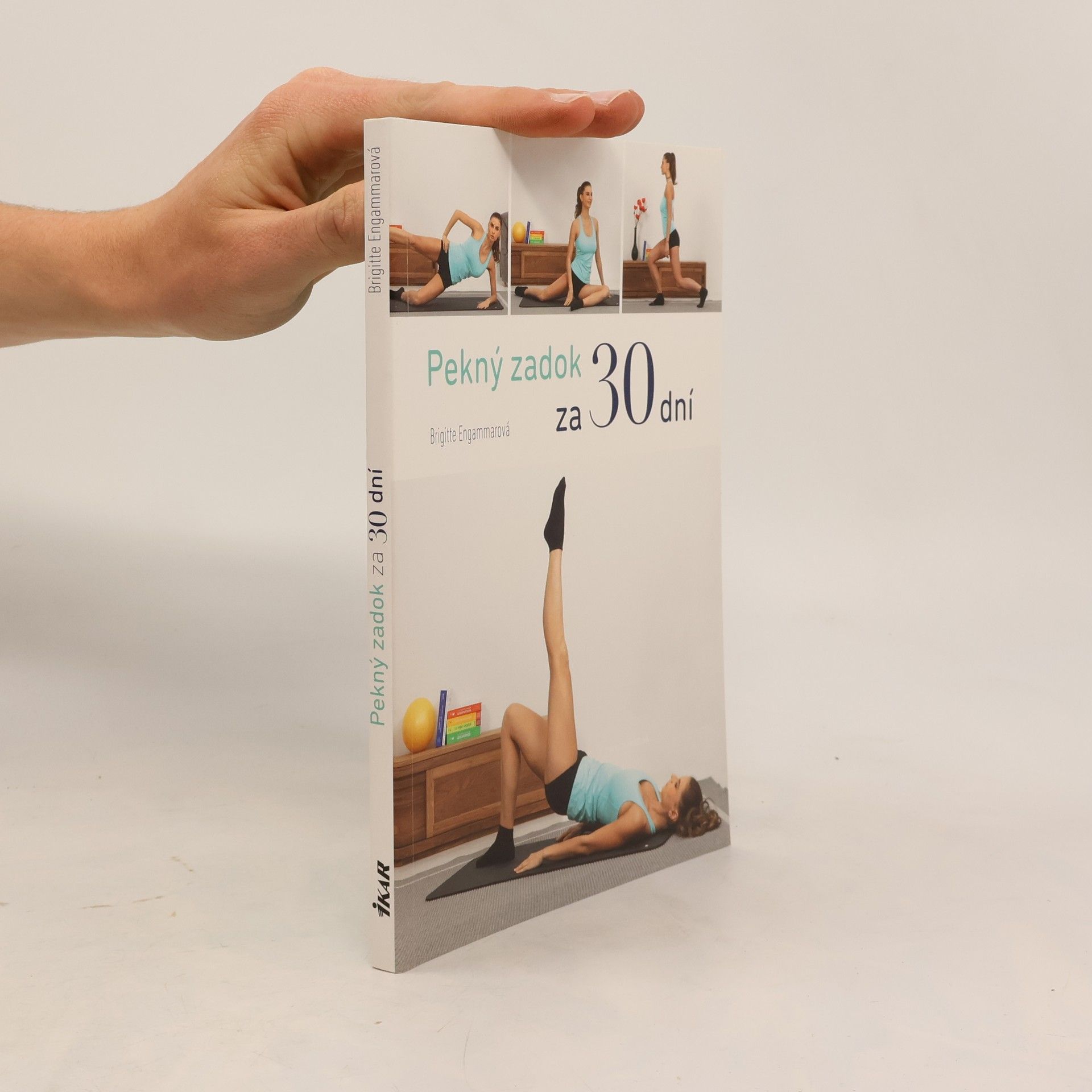 Brigitte Engammare Pekný zadok za 30 dní