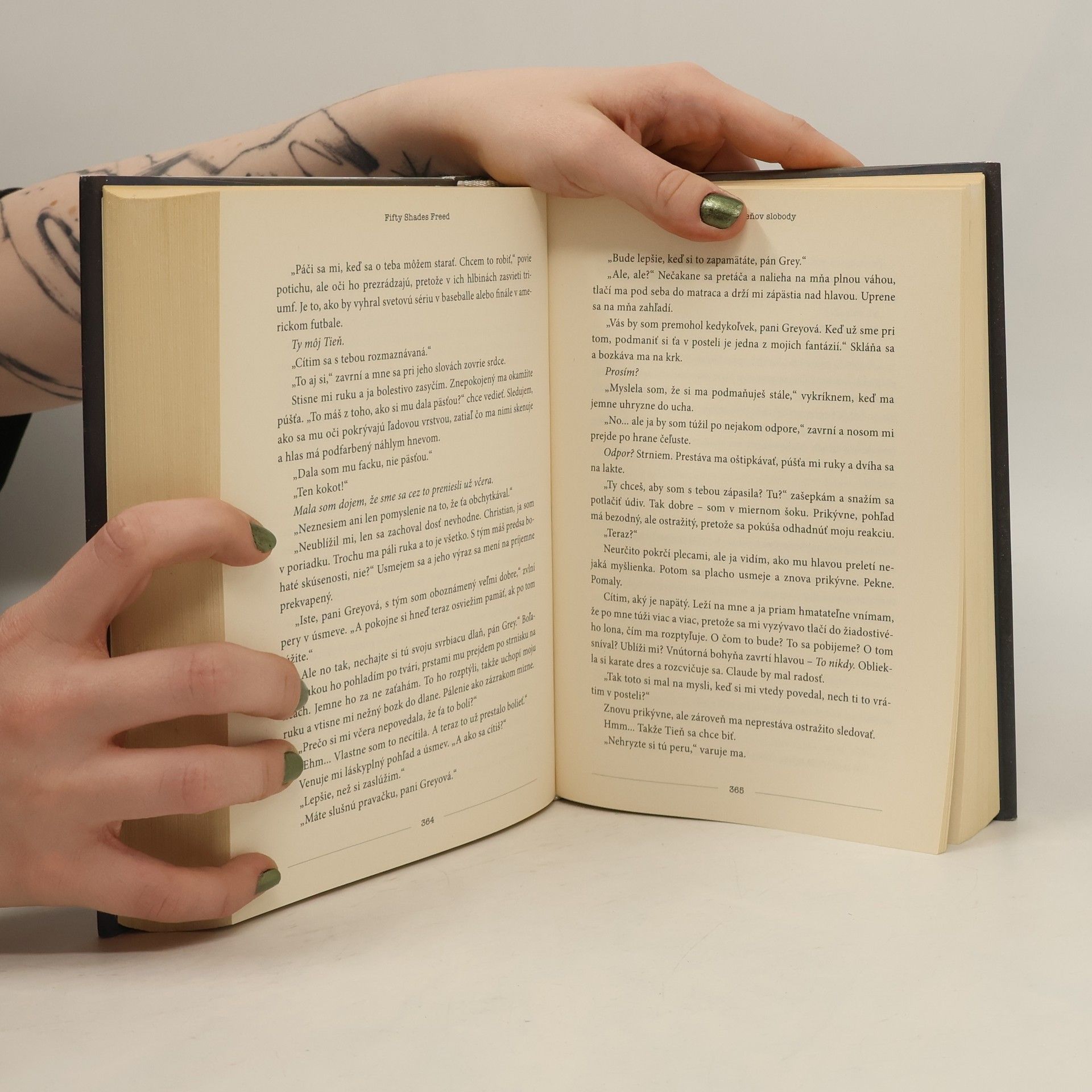 E L James Päťdesiat odtieňov slobody