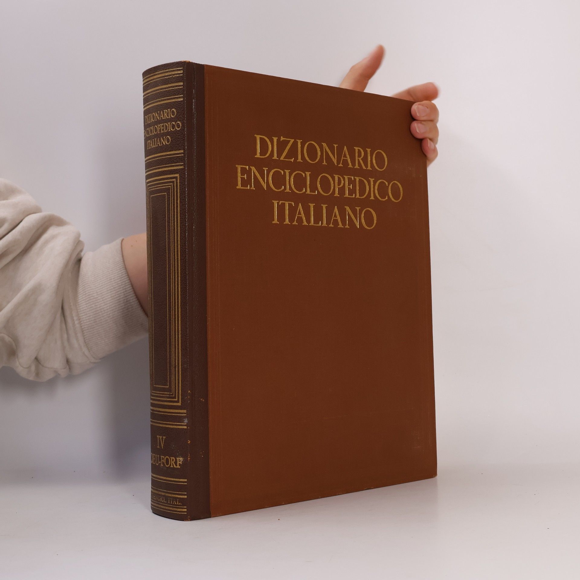 Various authors Dizionario enciclopedico italiano IV.