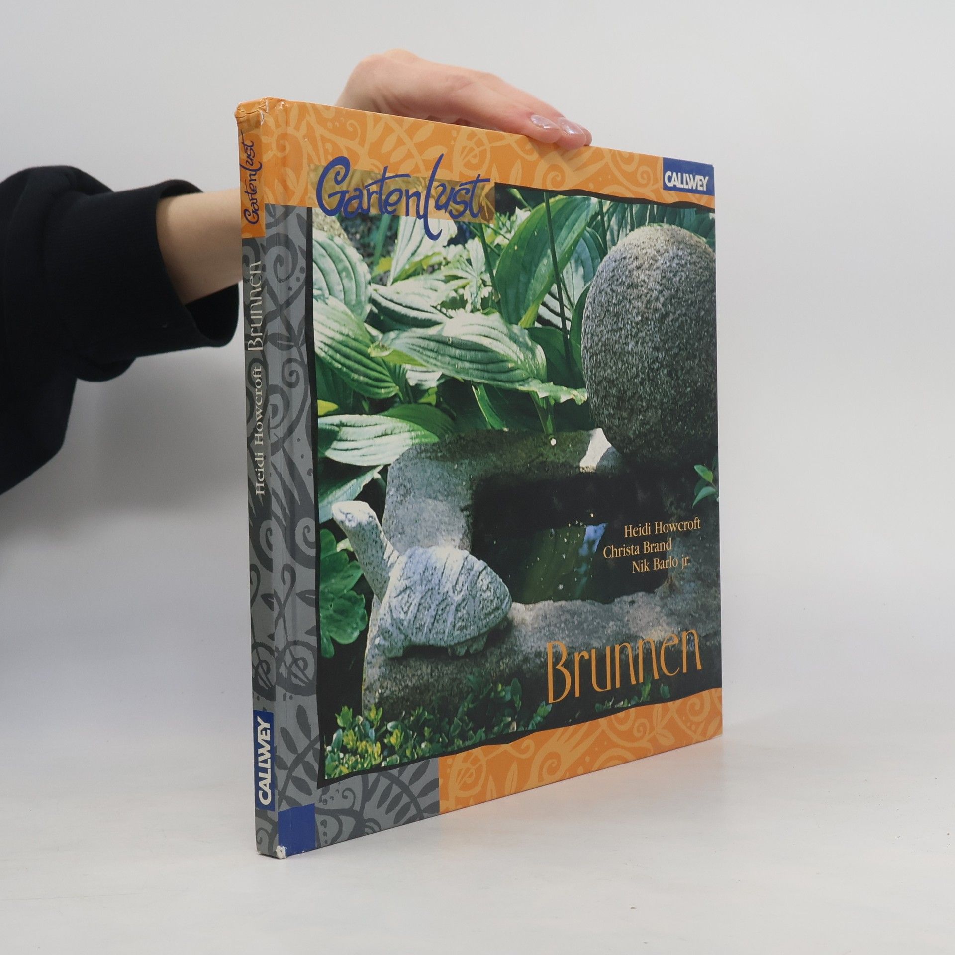 Heidi Howcroft Brunnen