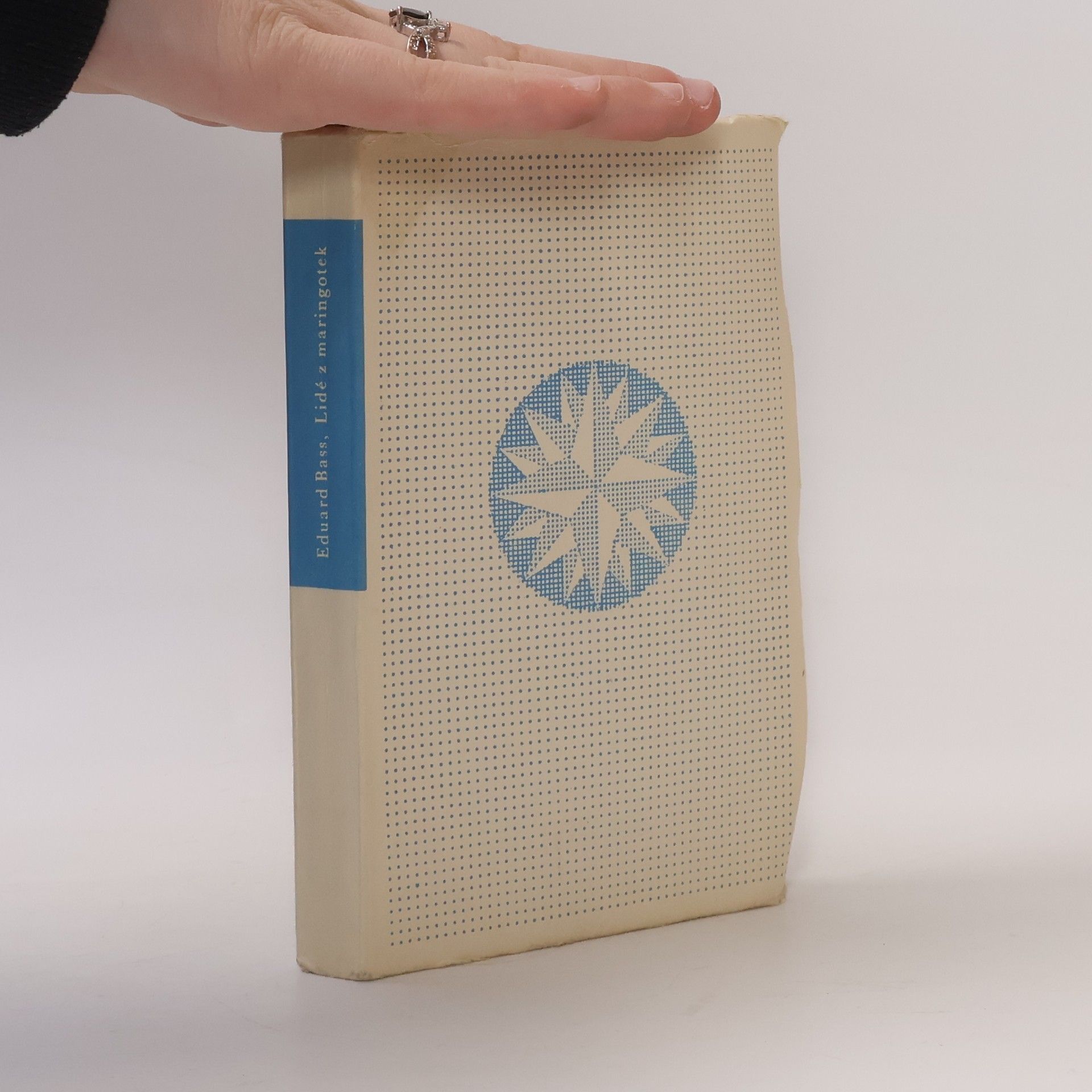 Eduard Bass Lidé z maringotek