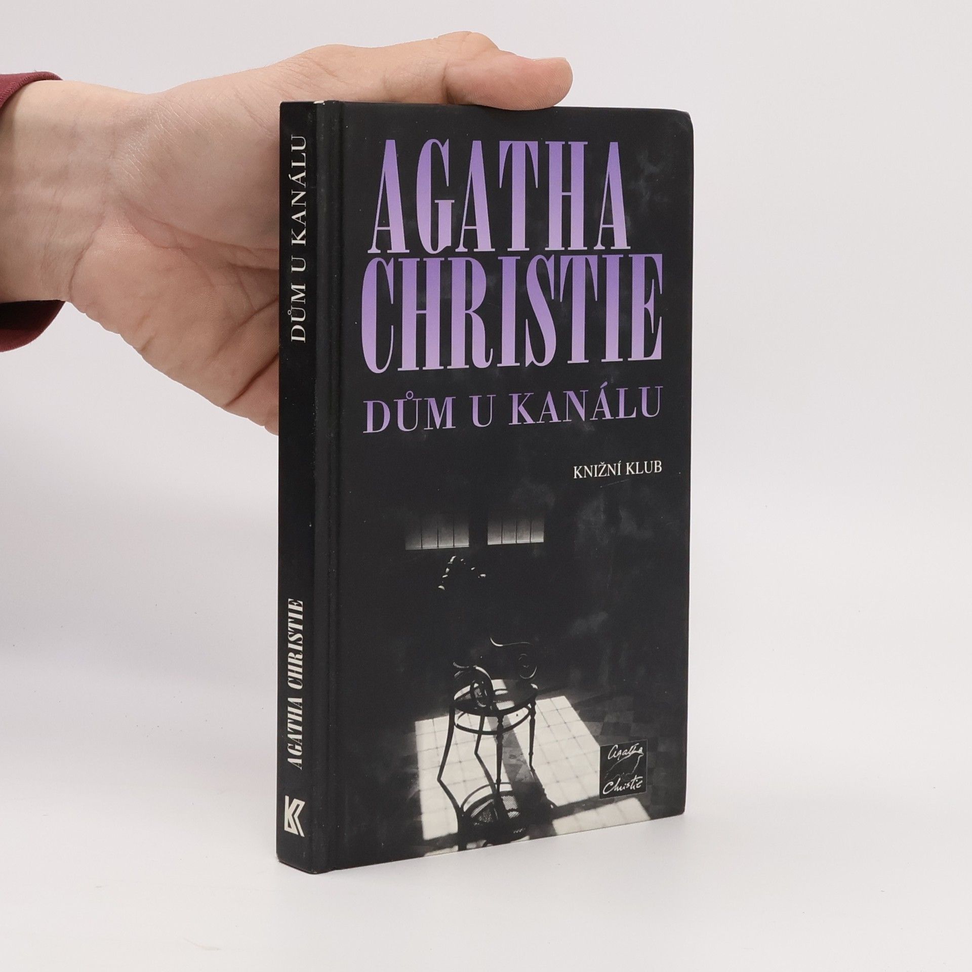 Agatha Christie Dům u kanálu