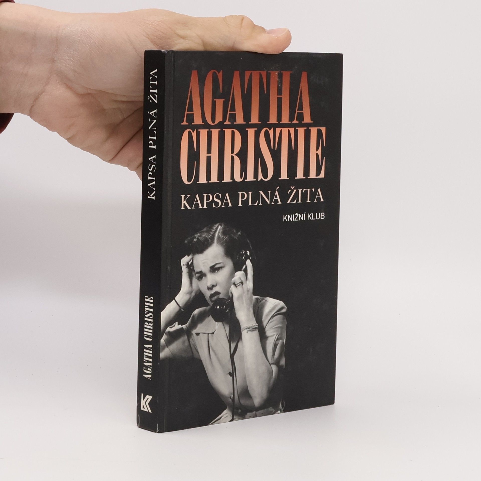 Agatha Christie Kapsa plná žita