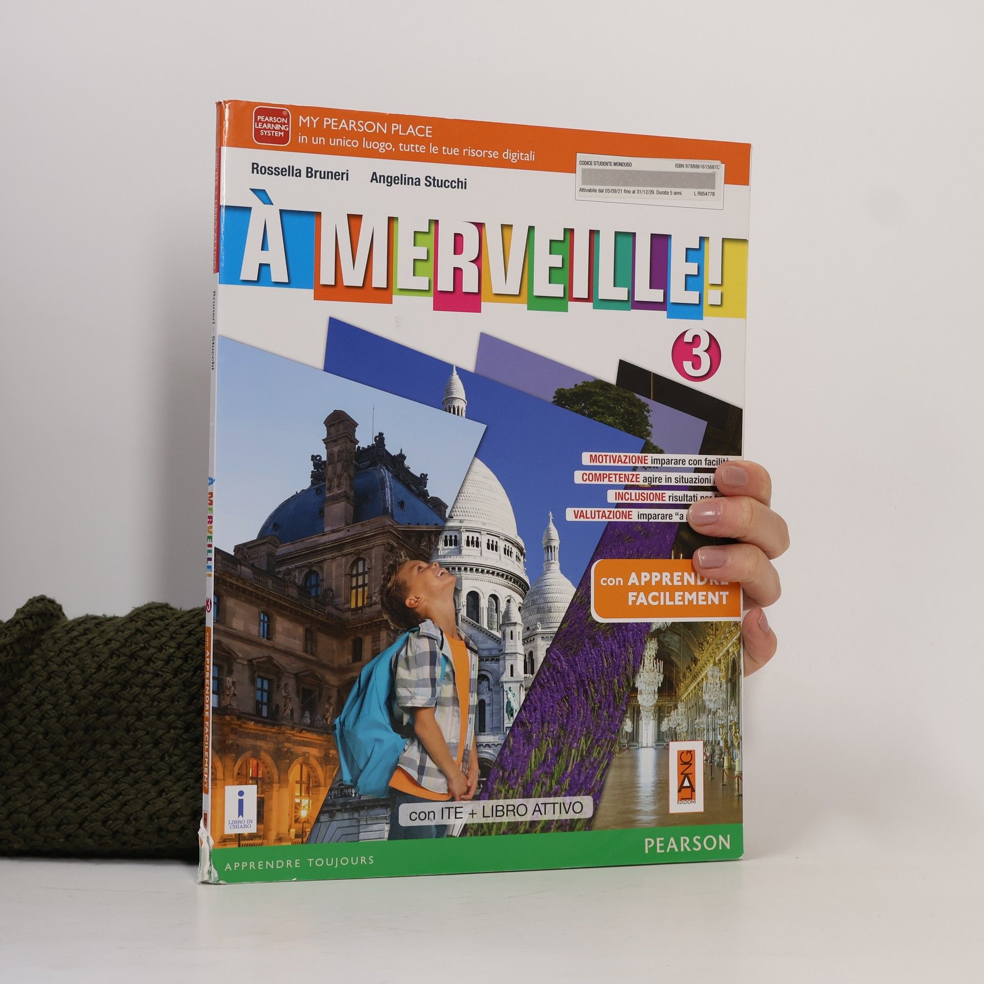 Angelina Stucchi Á Merveille! 3