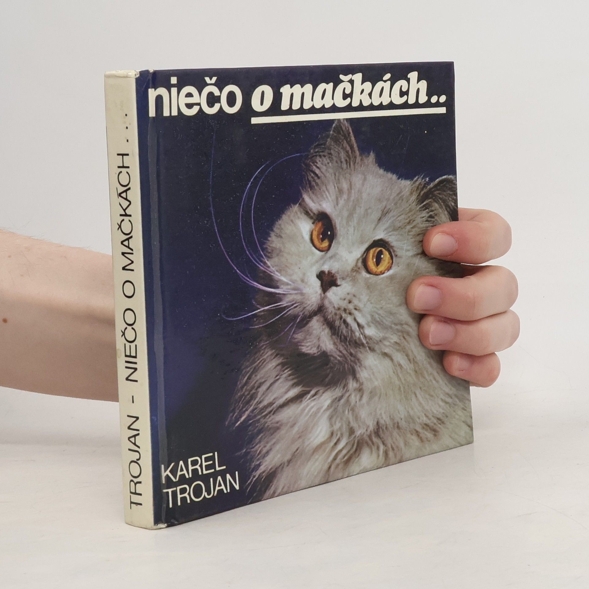 Karel Trojan Niečo o mačkách