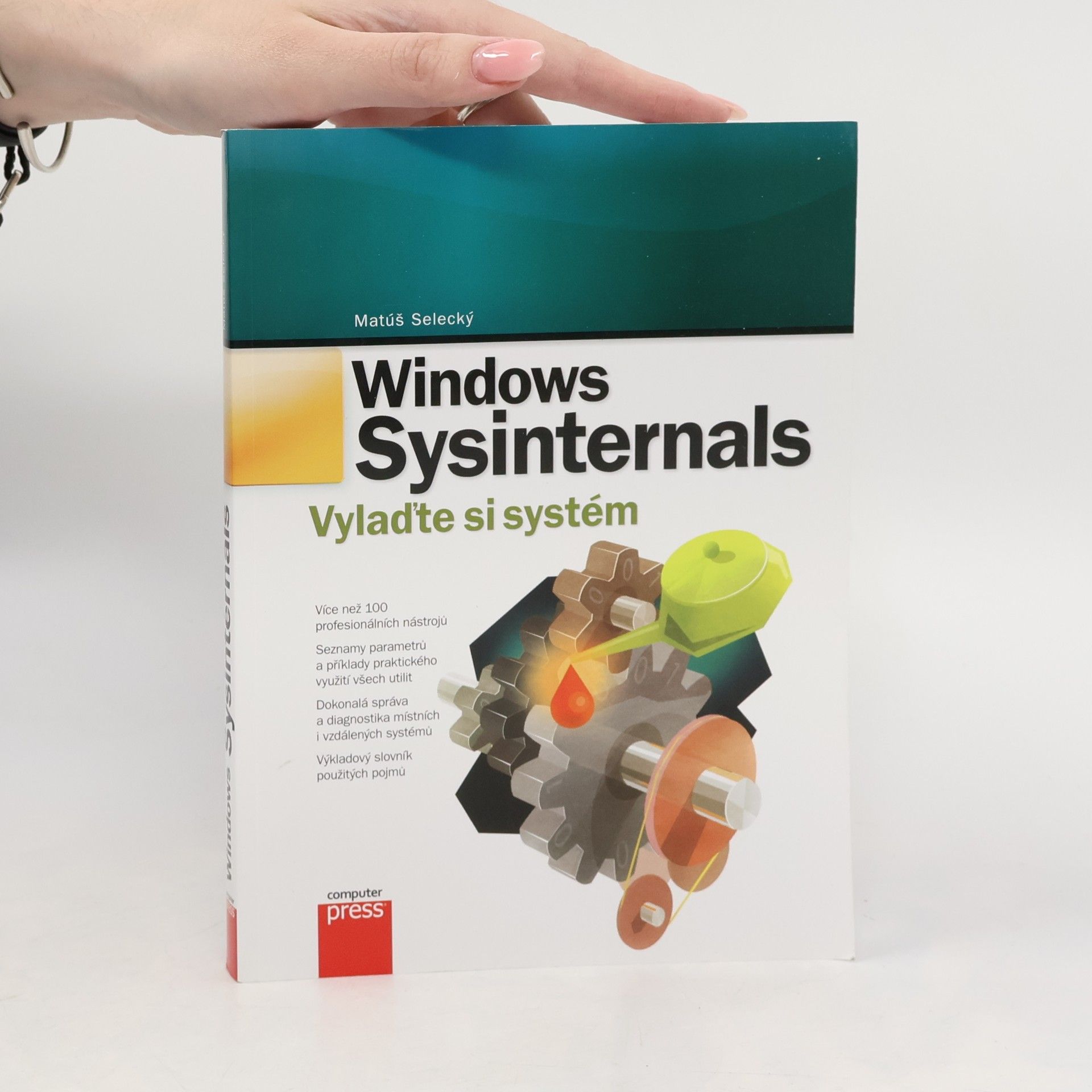 Matúš Selecký Windows Sysinternals - Vylaďte si systém