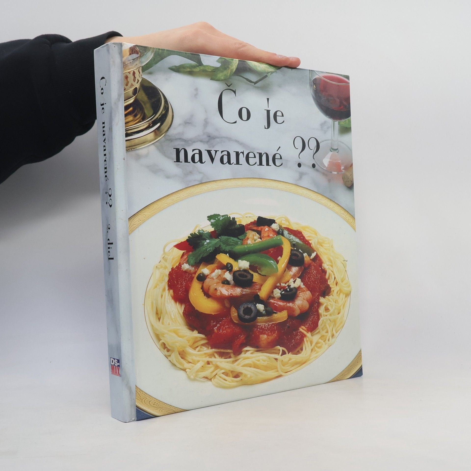 Various authors Čo je navarené??