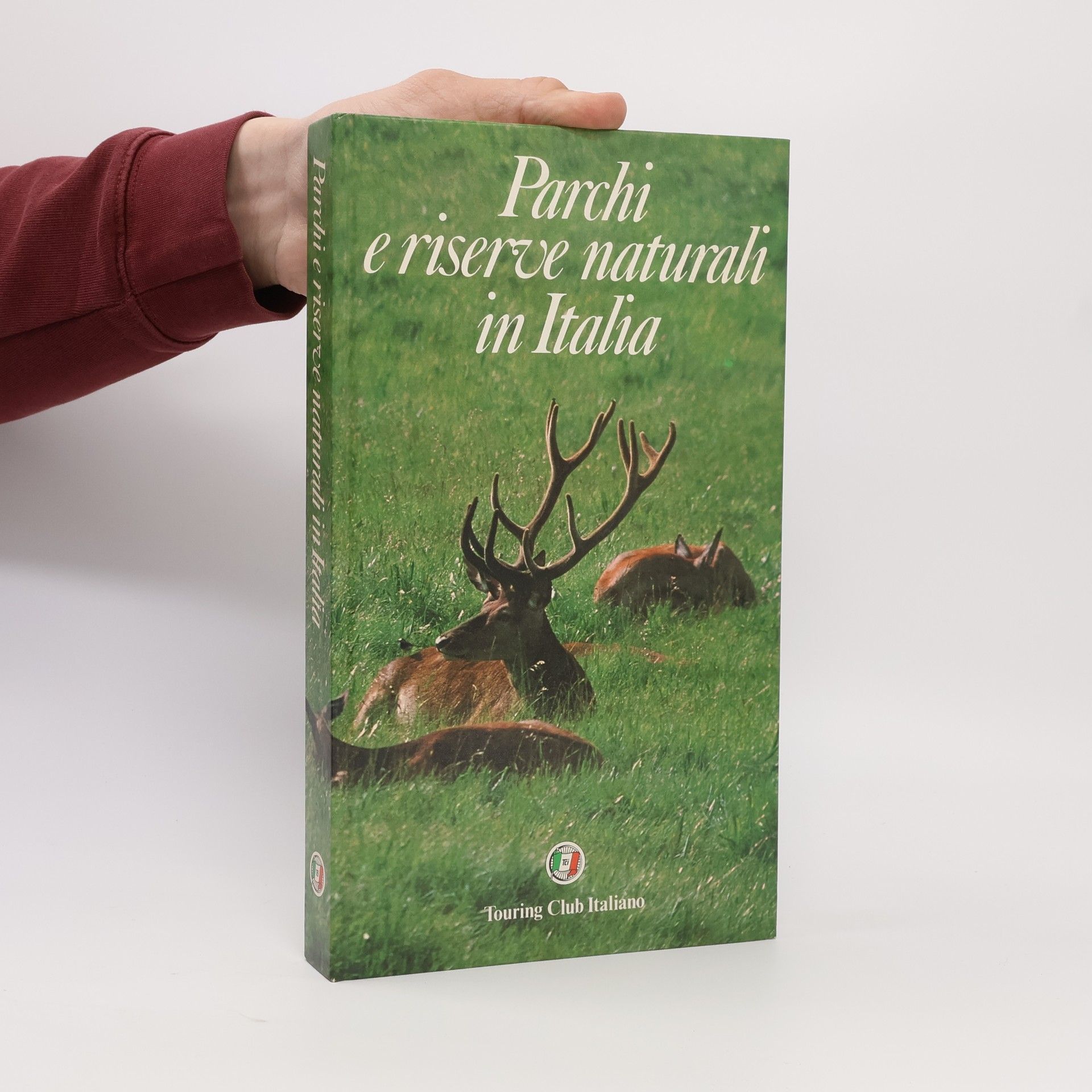 AA.VV. Parchi e riserve naturali in Italia