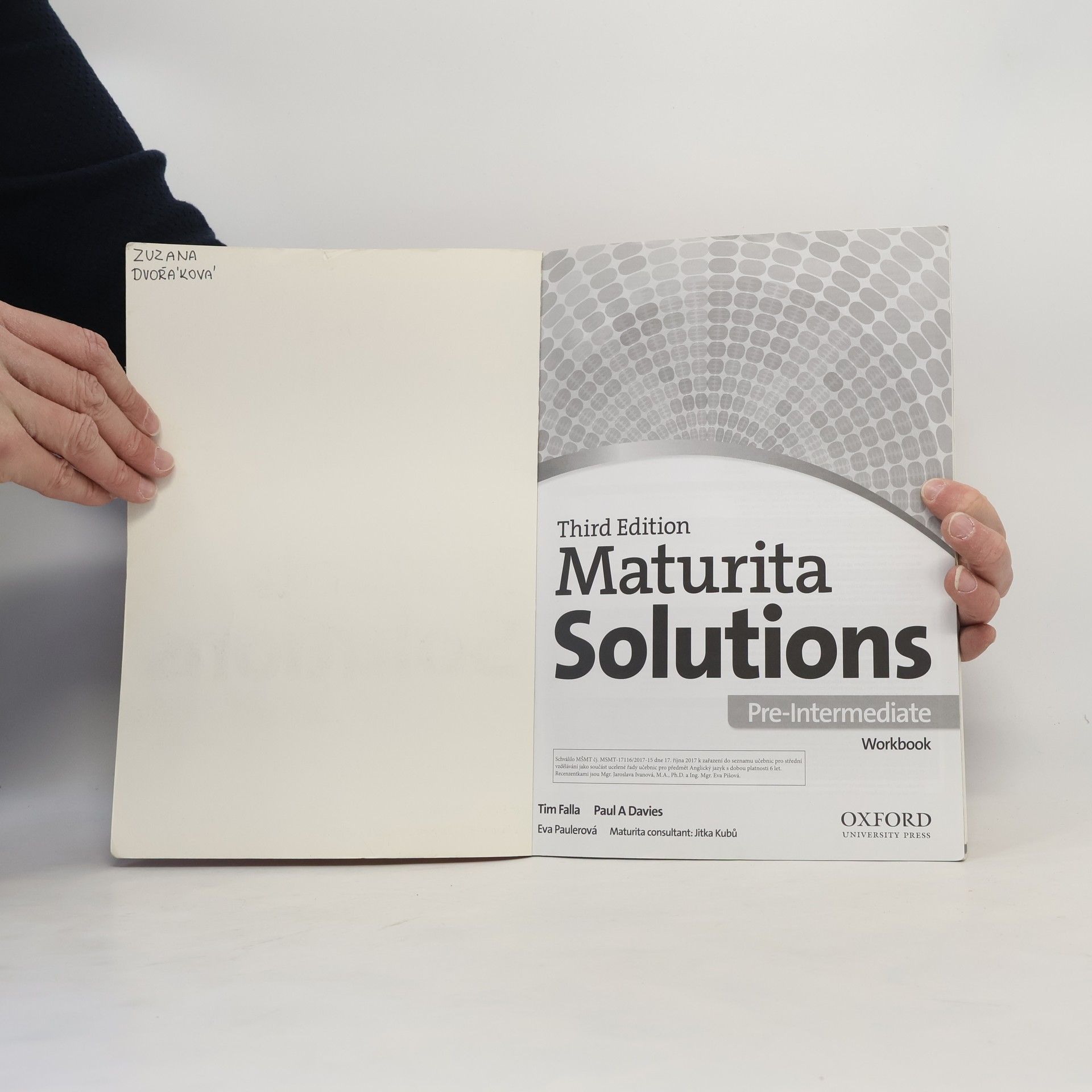 Tim Falla Maturita Solutions. Pre-Intermediate. Workbook