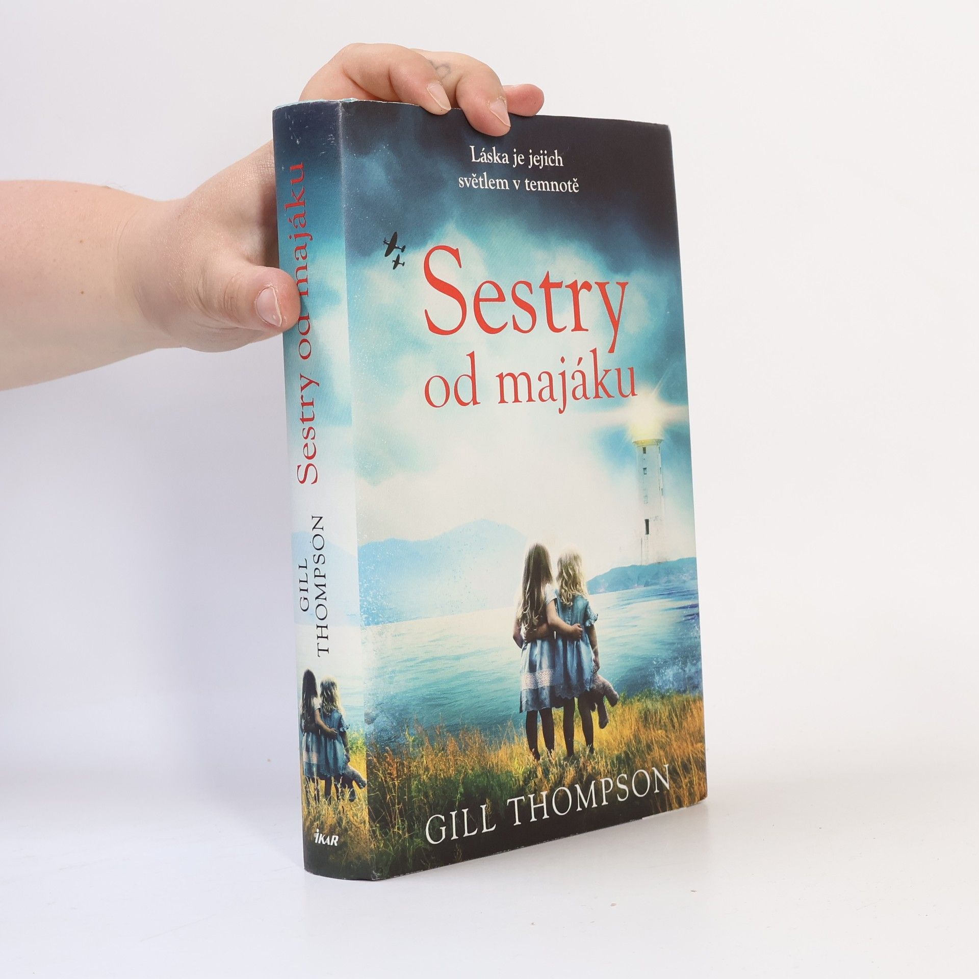 Gill Thompson Sestry od majáku