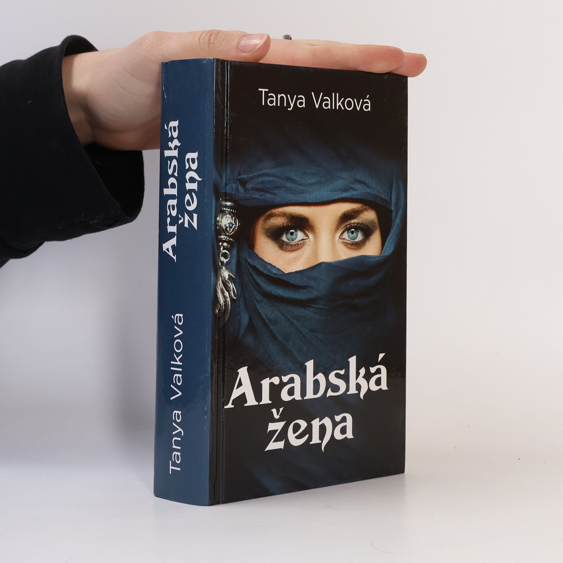 Tanya Valko Arabská žena