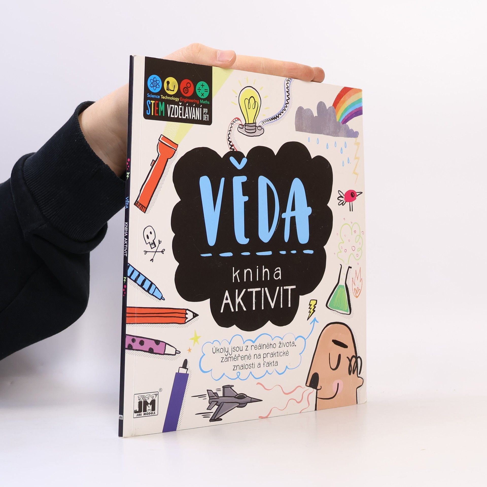 Sam Hutchinson Věda. Kniha aktivit