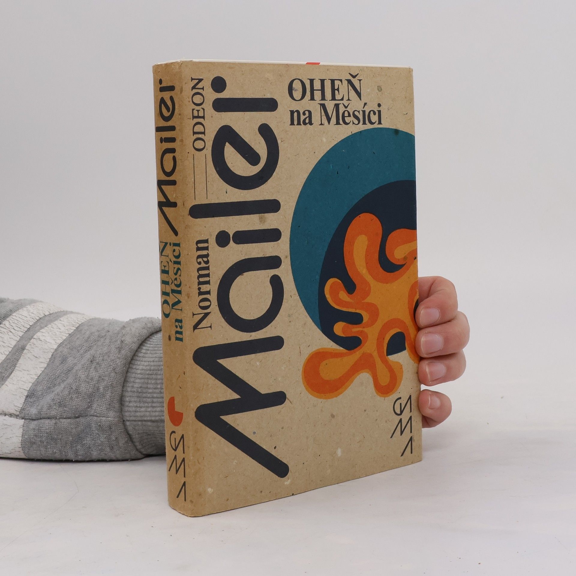 Norman Mailer Oheň na měsíci