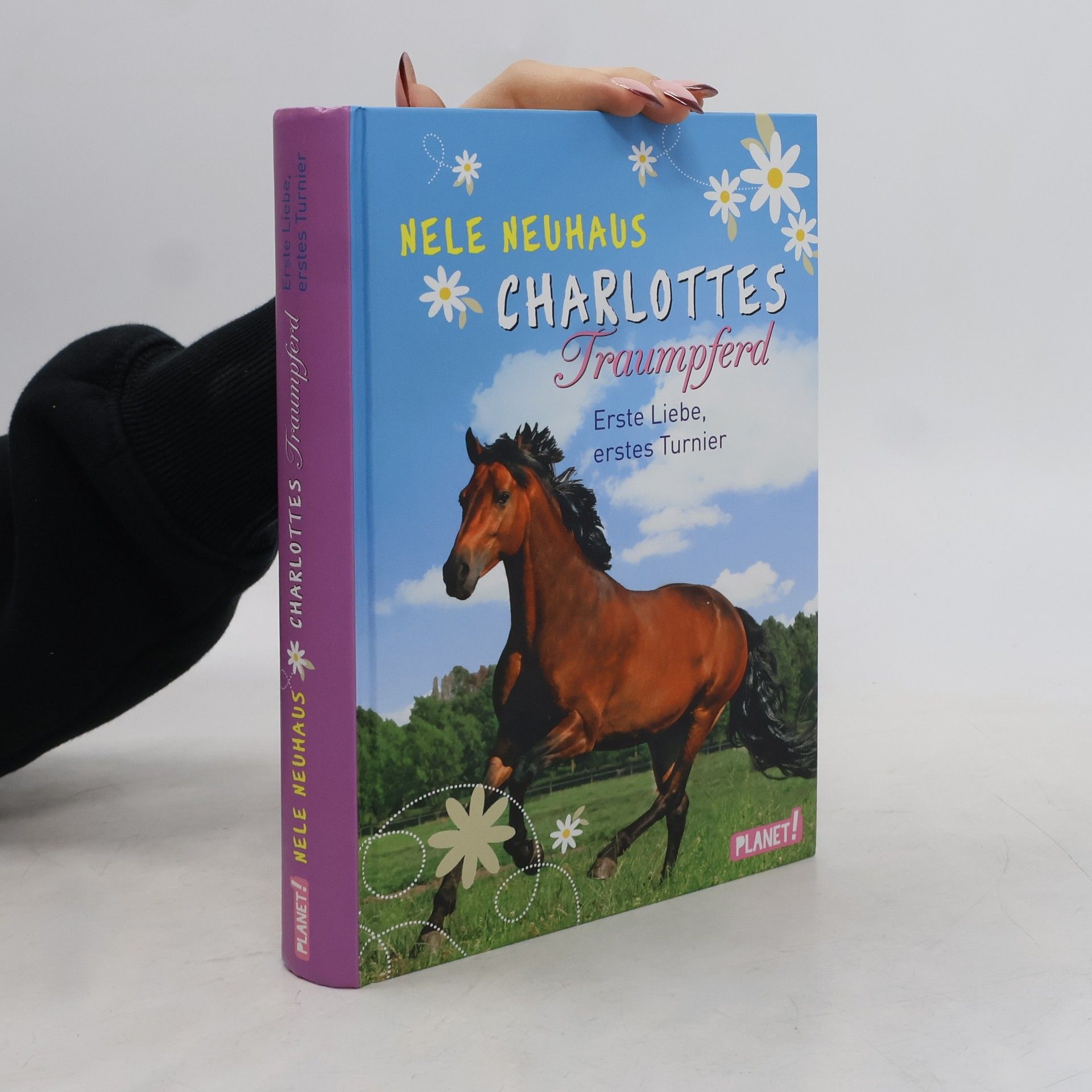 Nele Neuhaus Charlottes Traumpferd