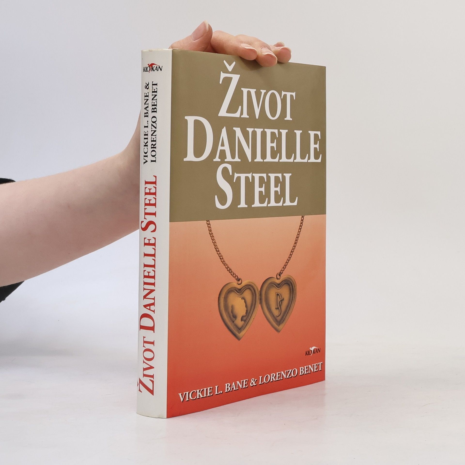 Lorenzo Benet Život Danielle Steel