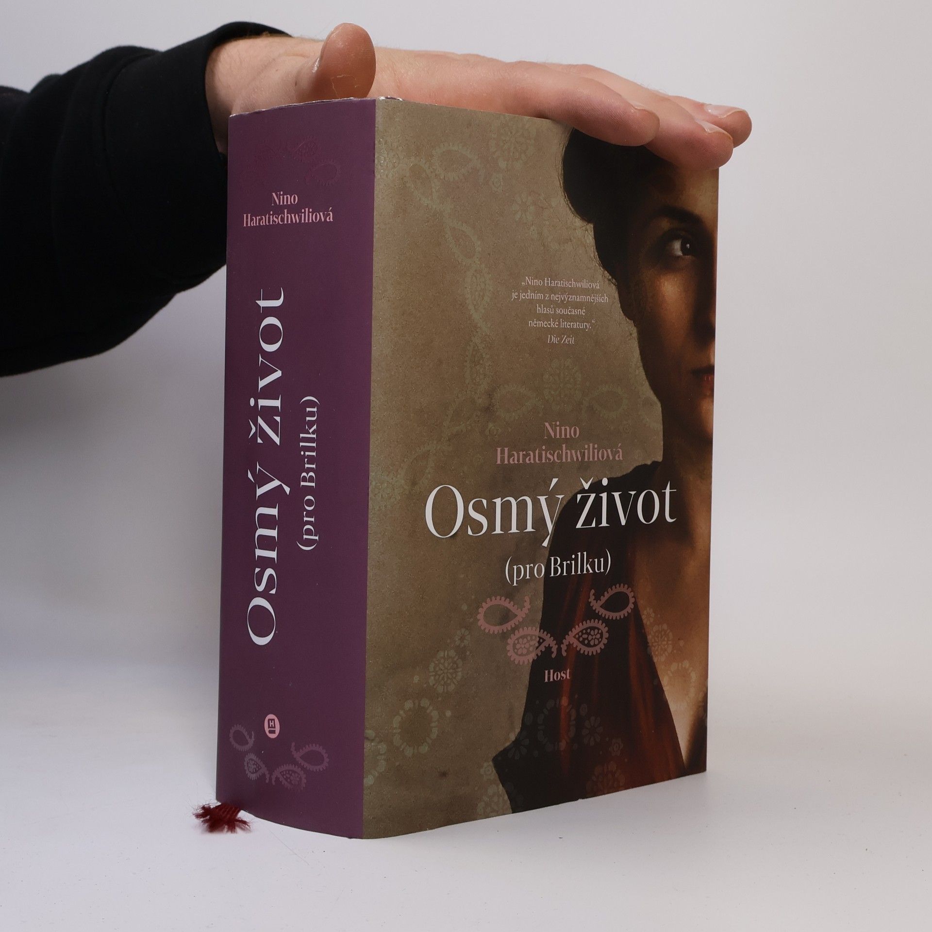 Nino Haratischwili Osmý život (pro Brilku)