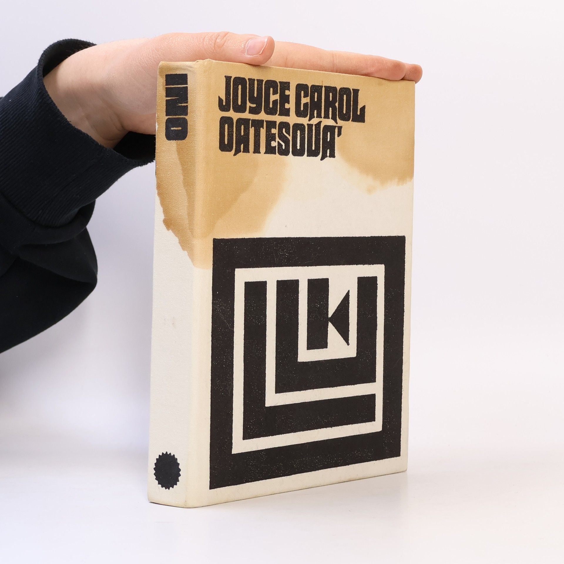 Joyce Carol Oates Oni